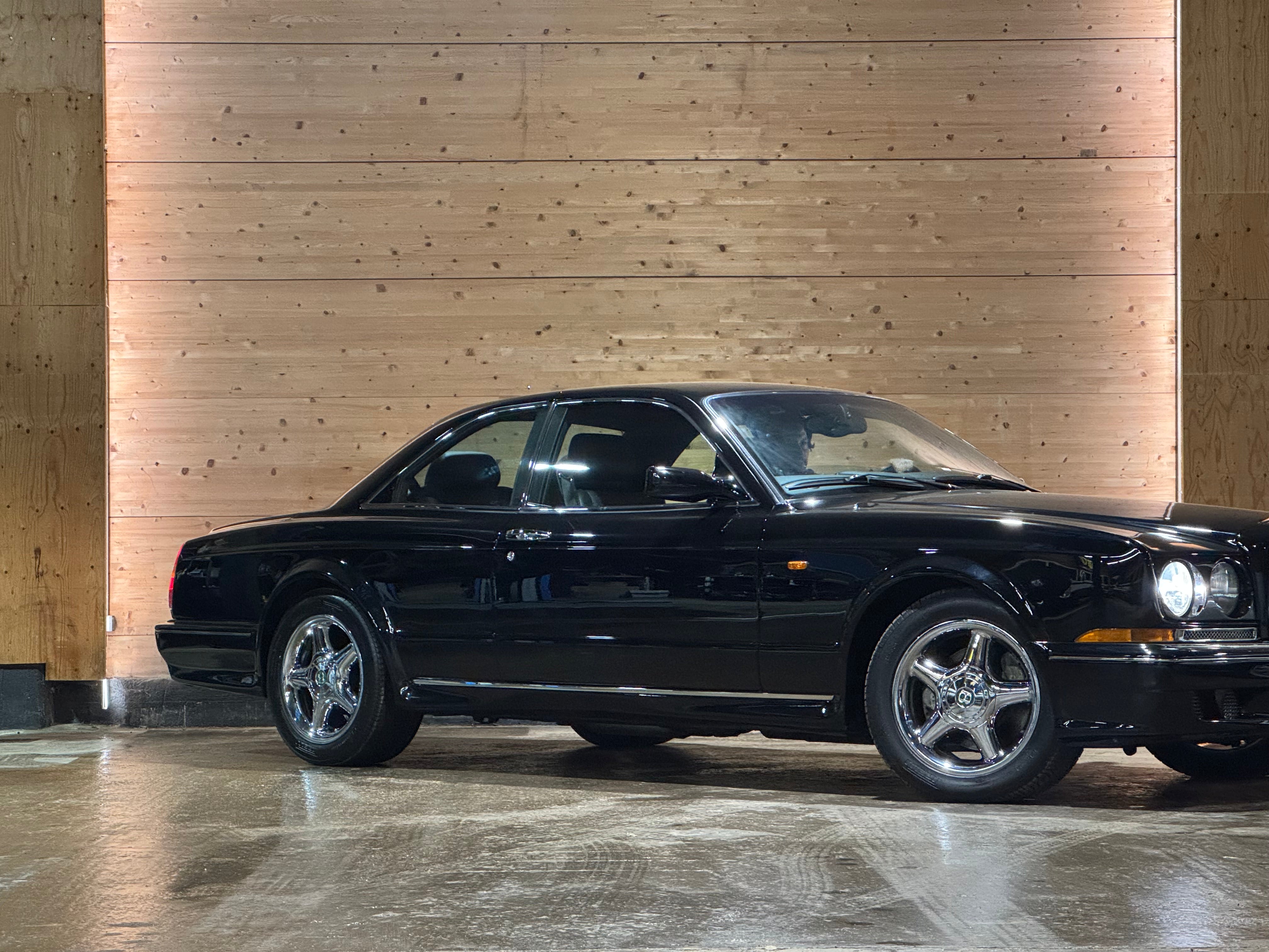 Bentley Contiental R Mulliner (Widebody)