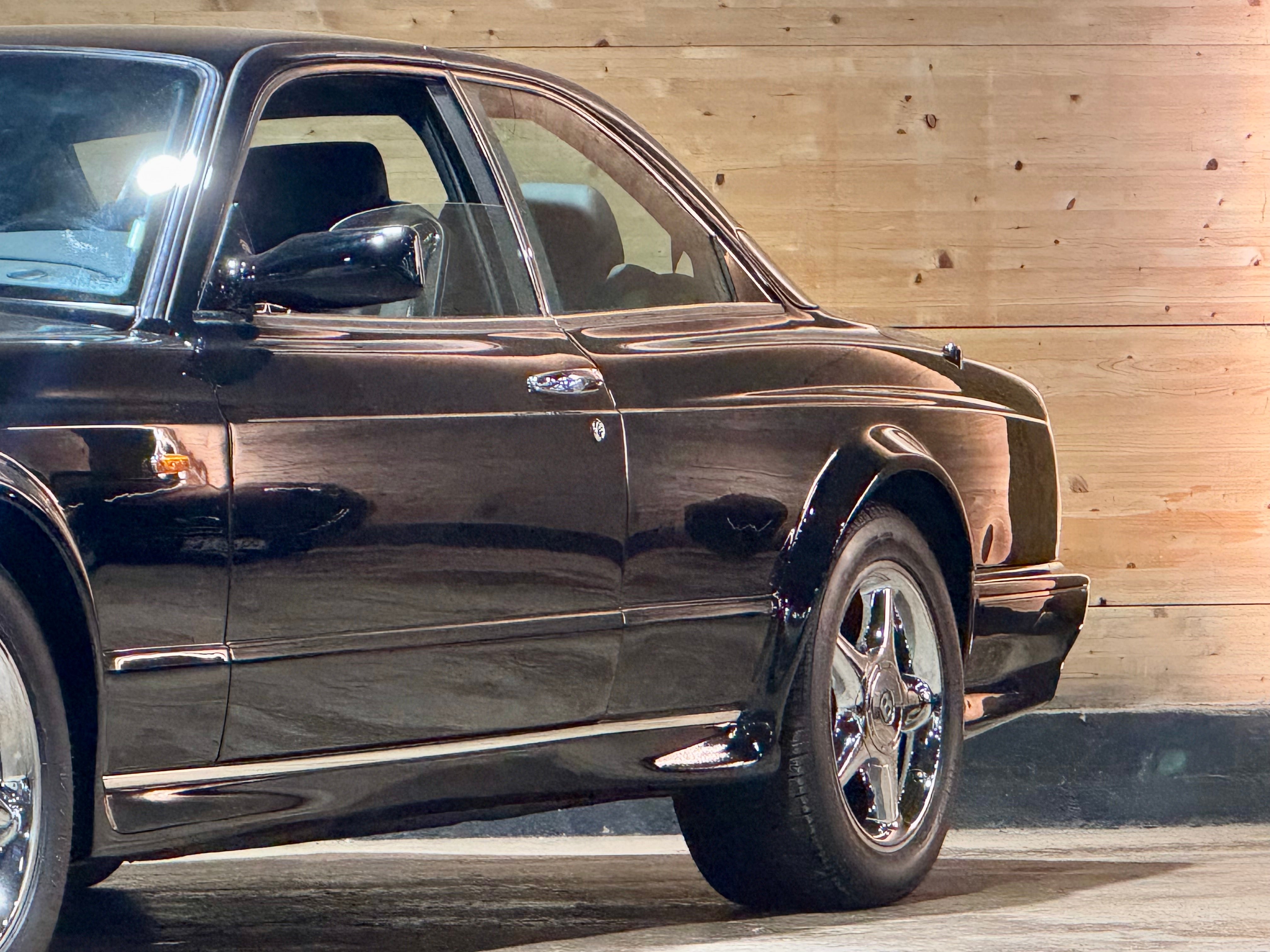 Bentley Contiental R Mulliner (Widebody)