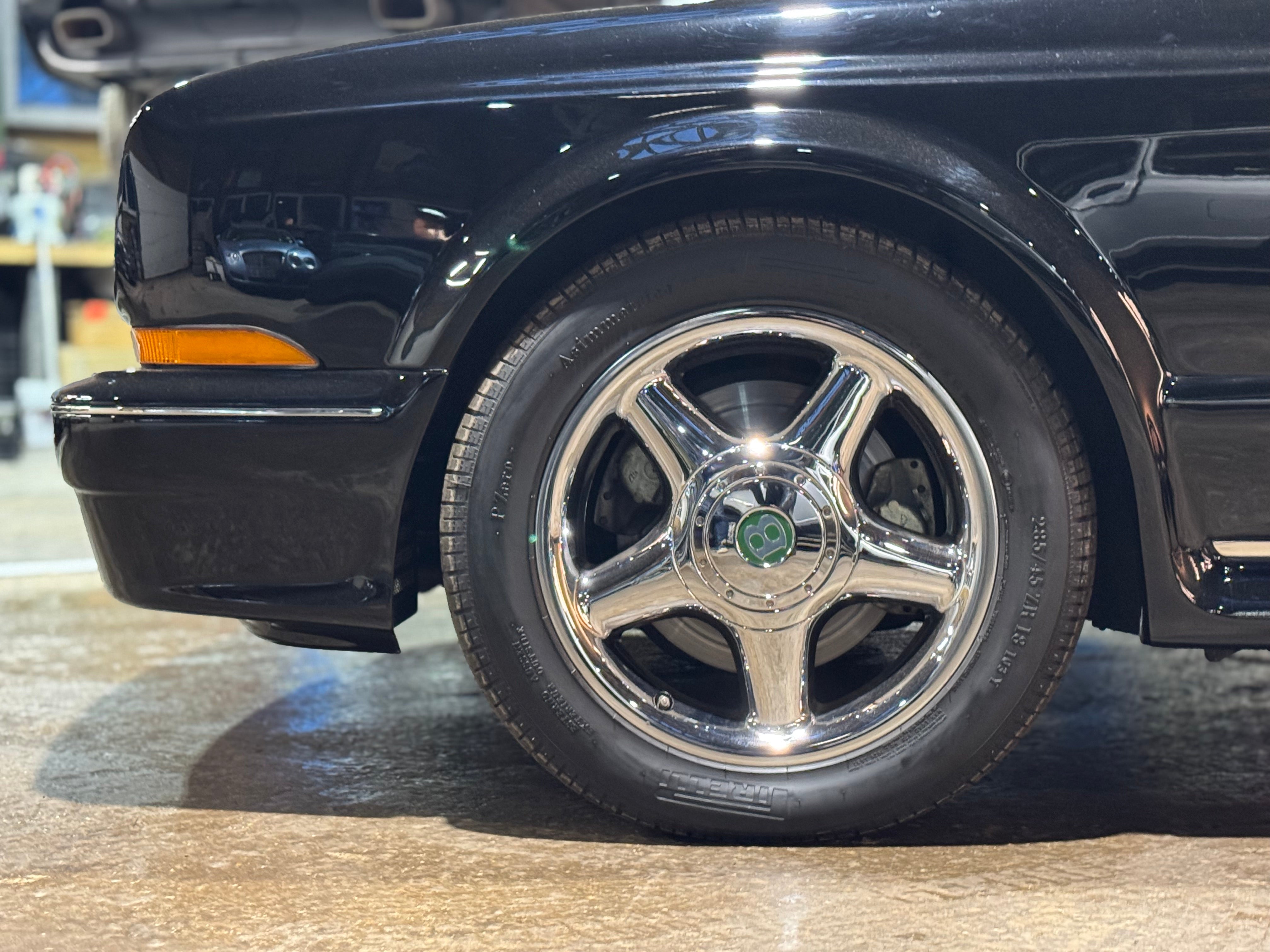 Bentley Contiental R Mulliner (Widebody)