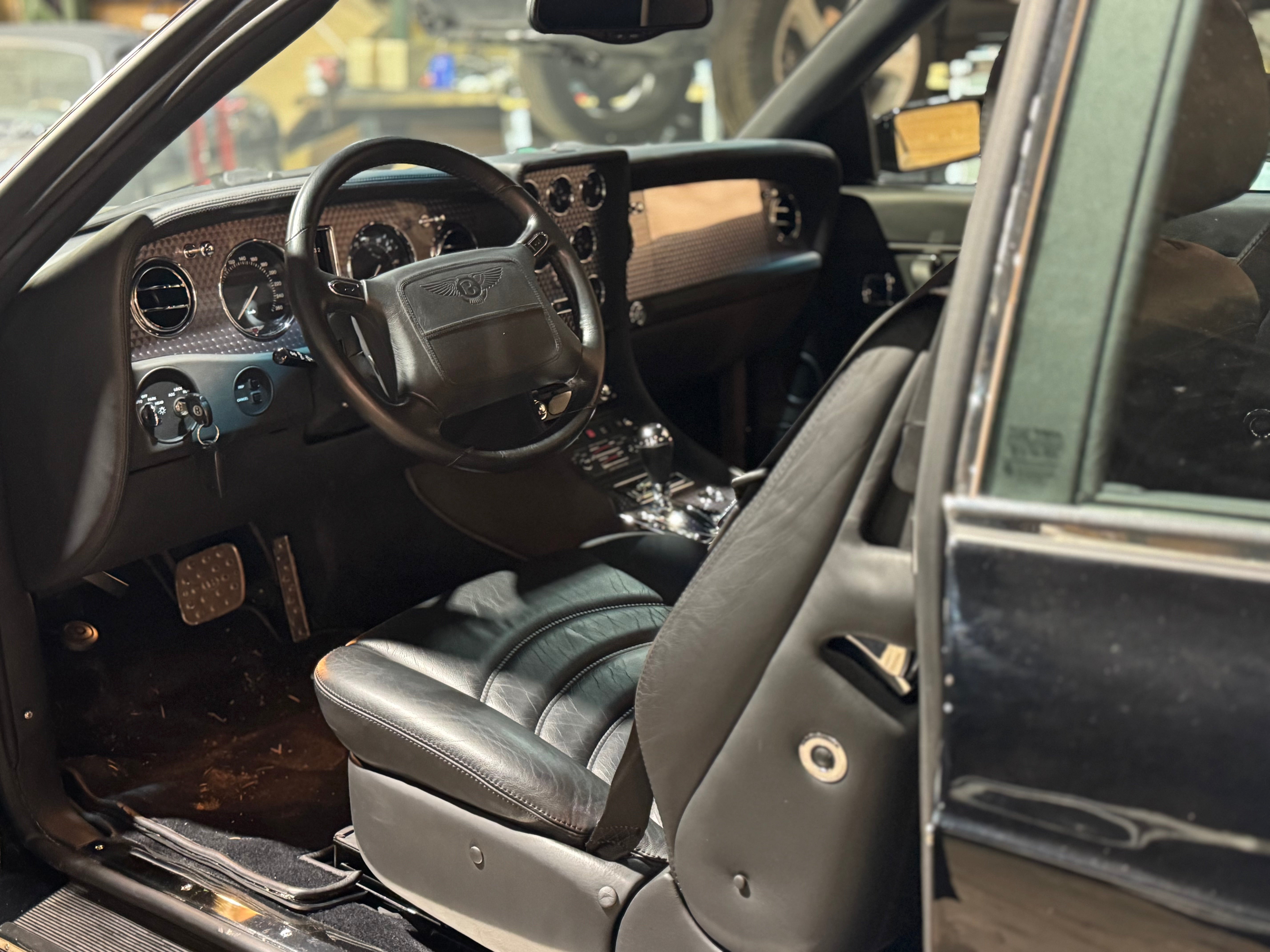 Bentley Contiental R Mulliner (Widebody)