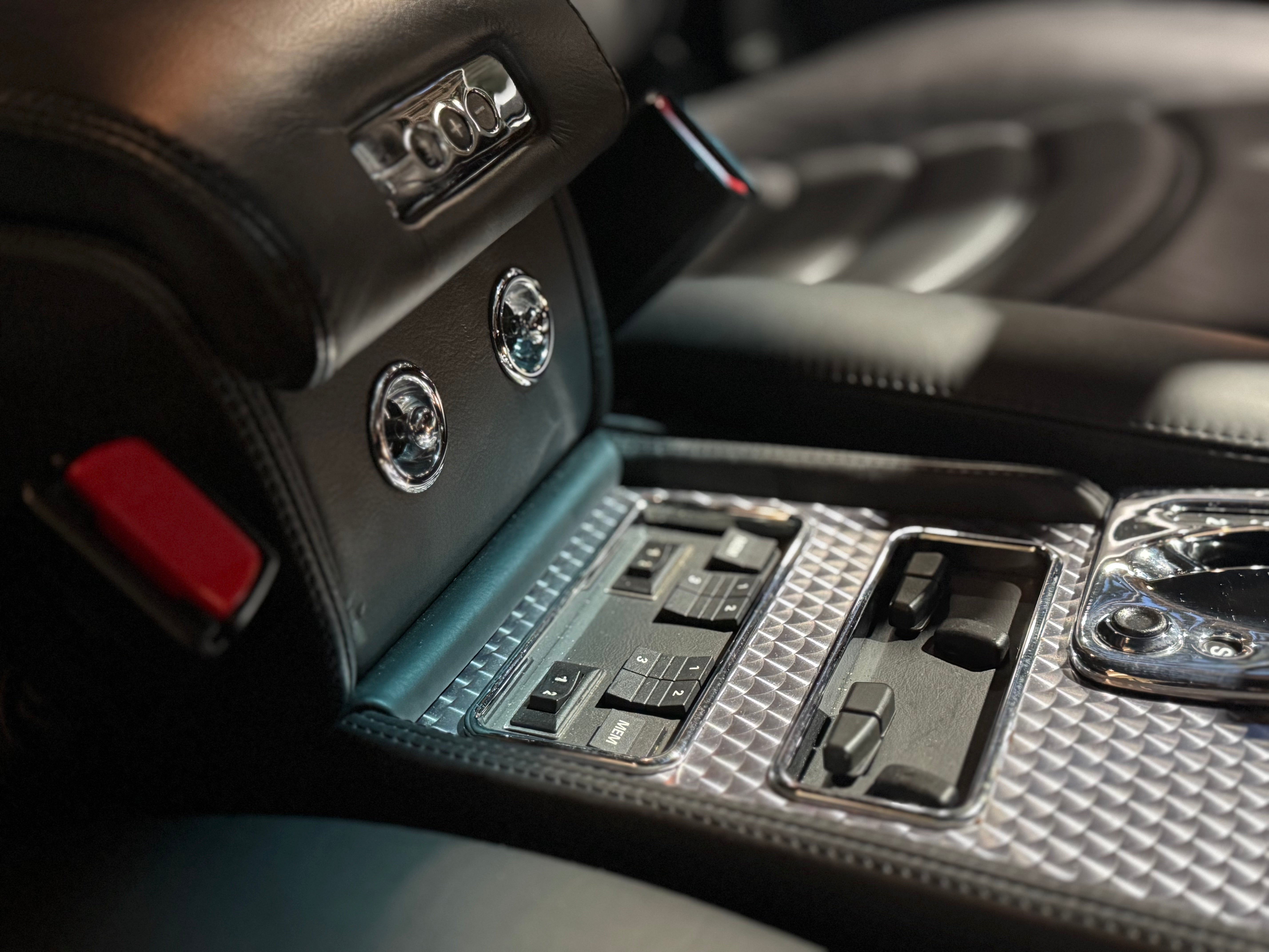 Bentley Contiental R Mulliner (Widebody)