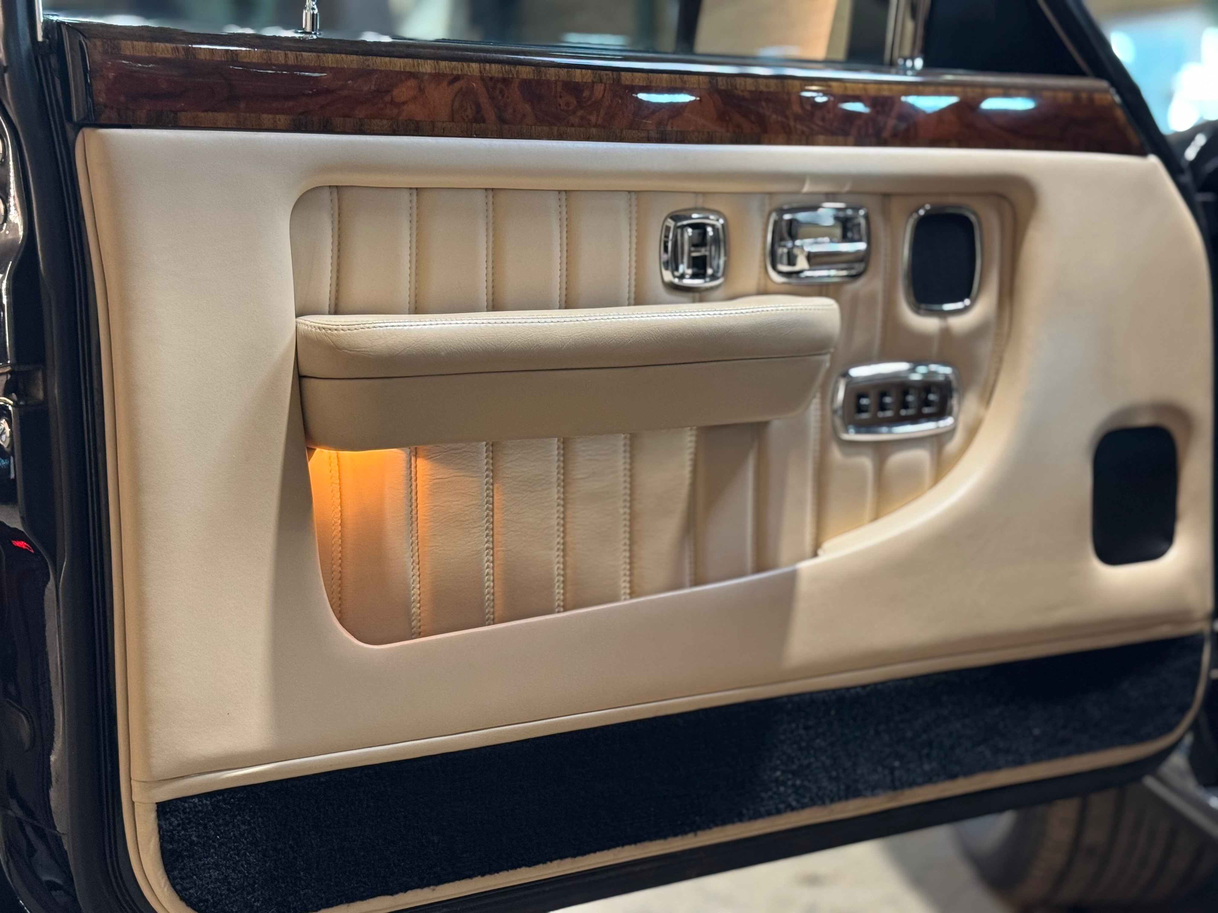 Bentley Brooklands R