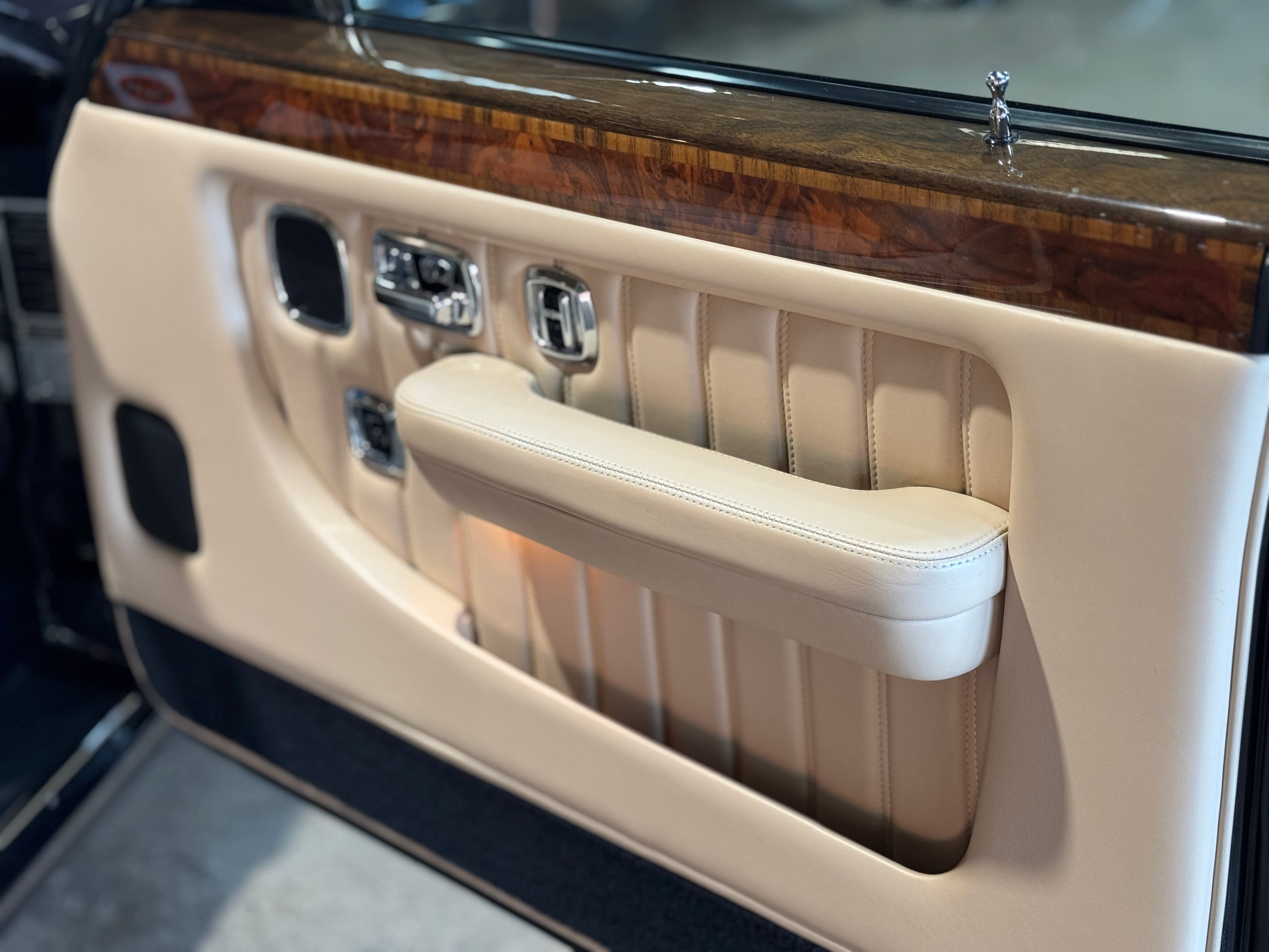 Bentley Brooklands R