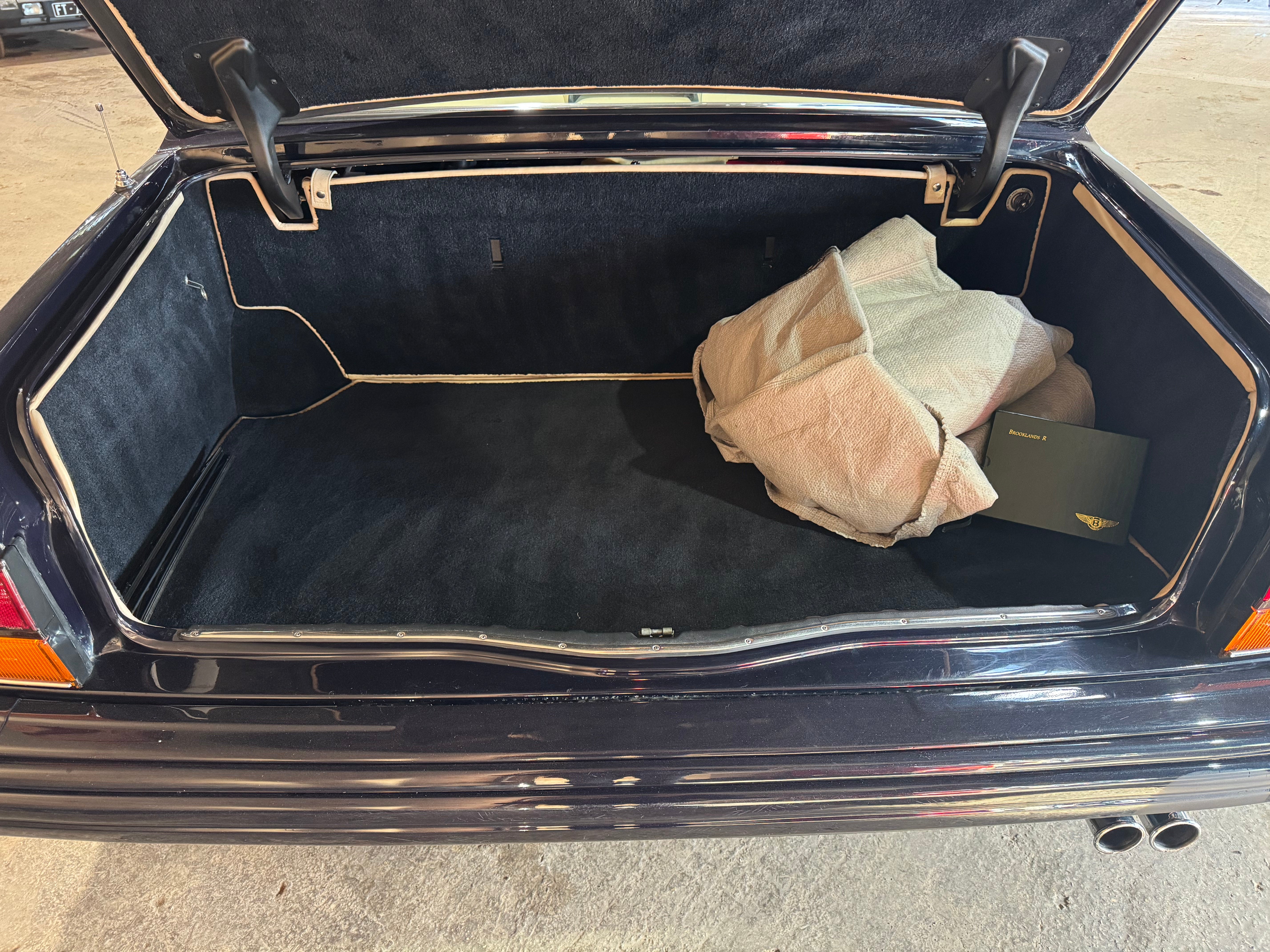 Bentley Brooklands R