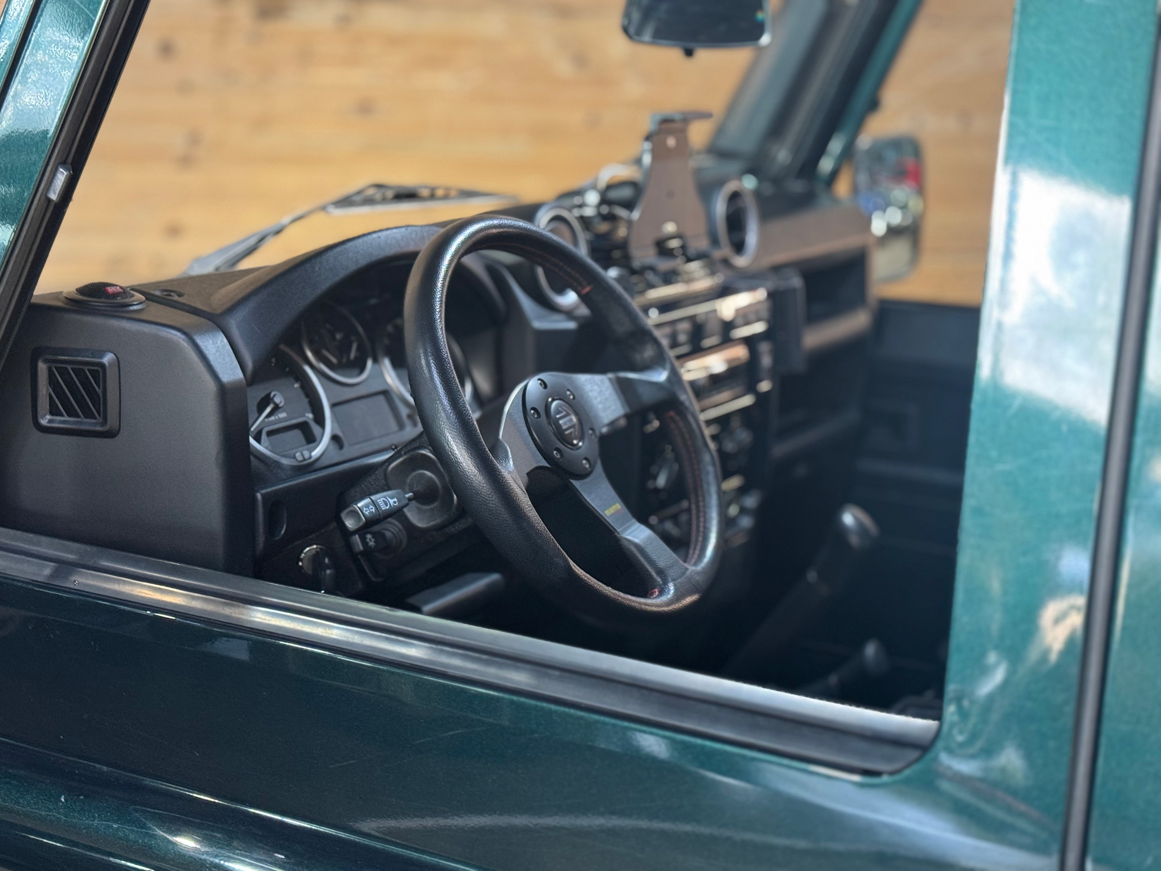 Land Rover Defender 110 Station Wagon Td4 E