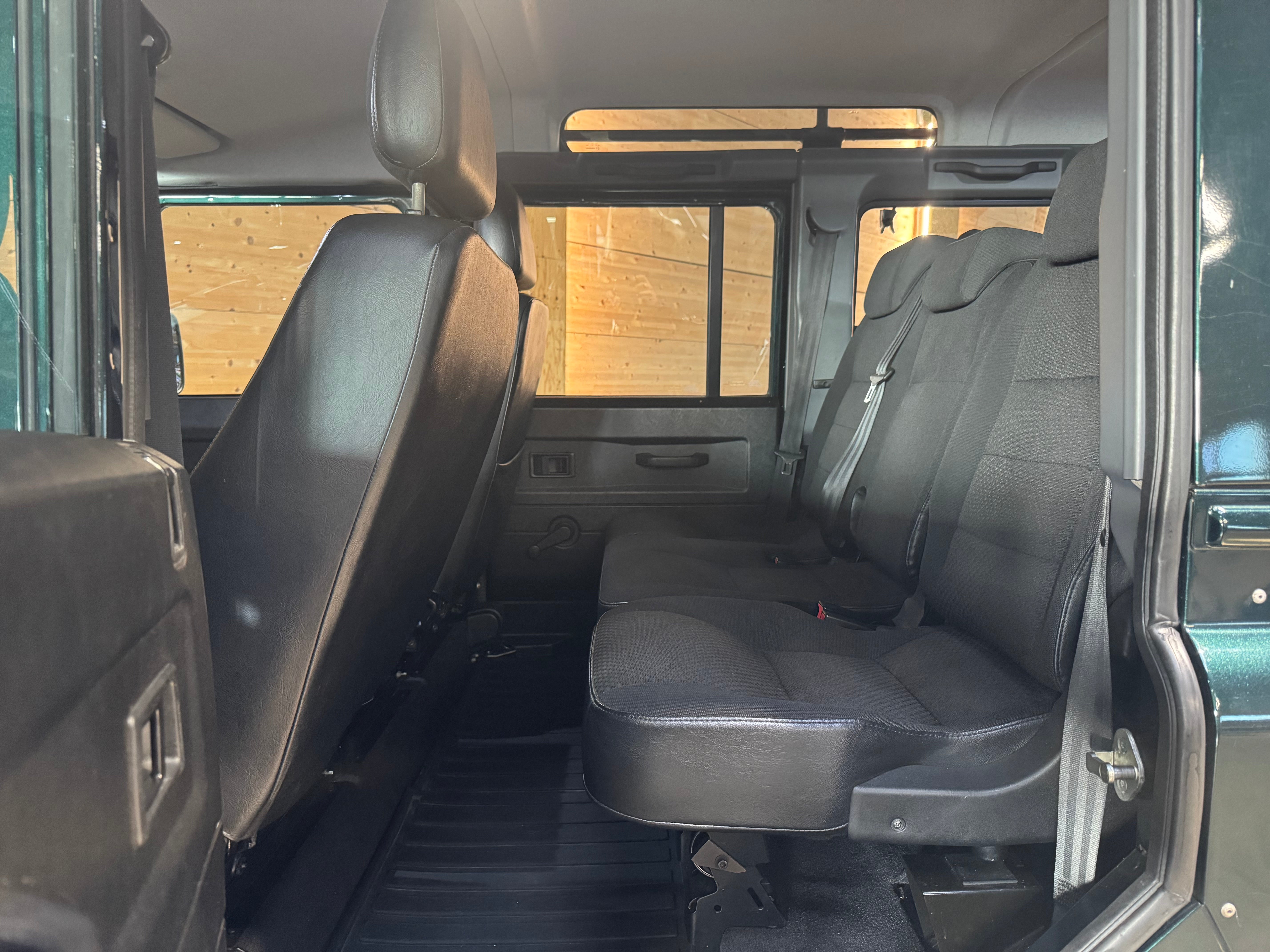 Land Rover Defender 110 Station Wagon Td4 E