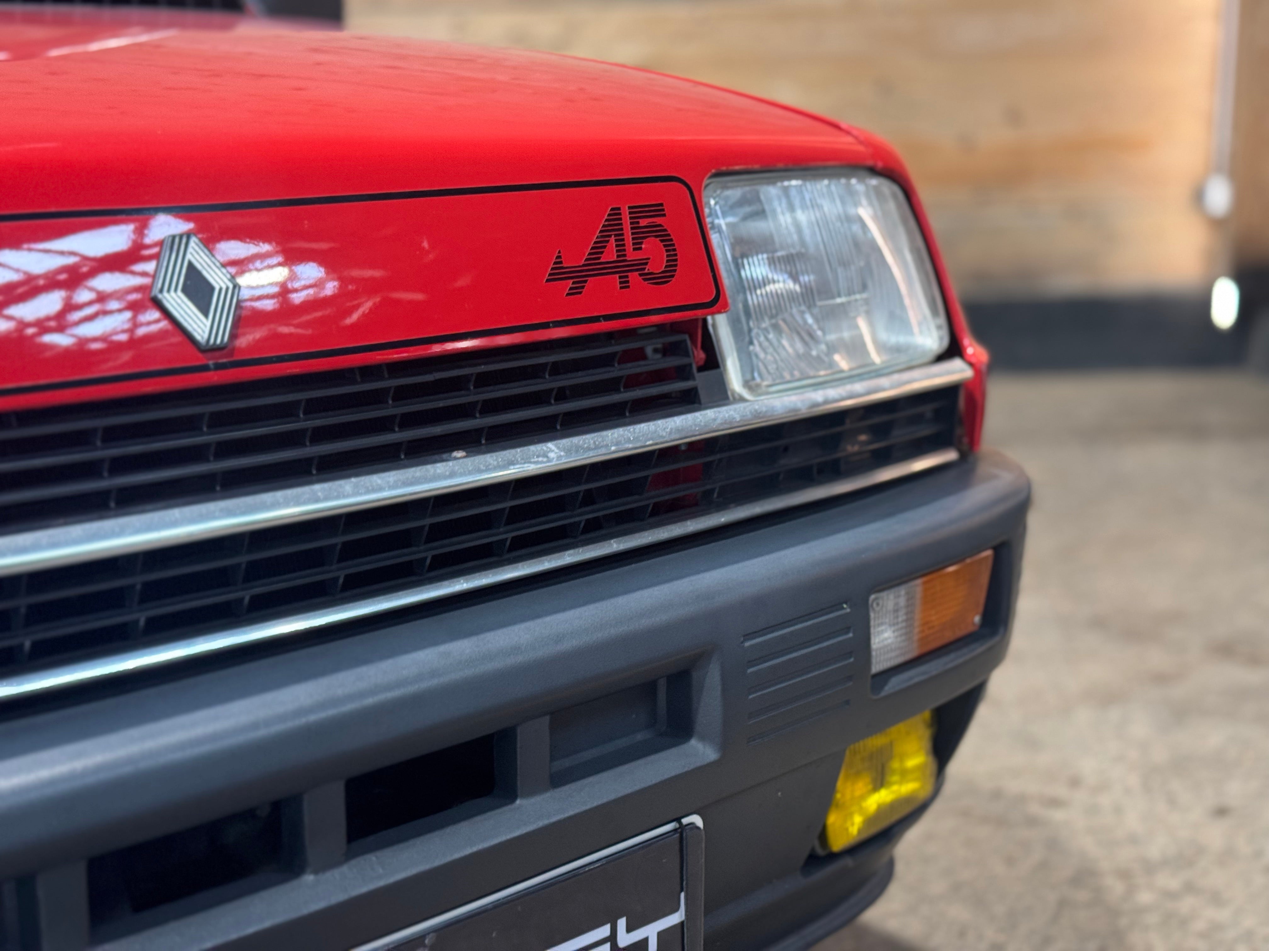 Renault 5 Alpine