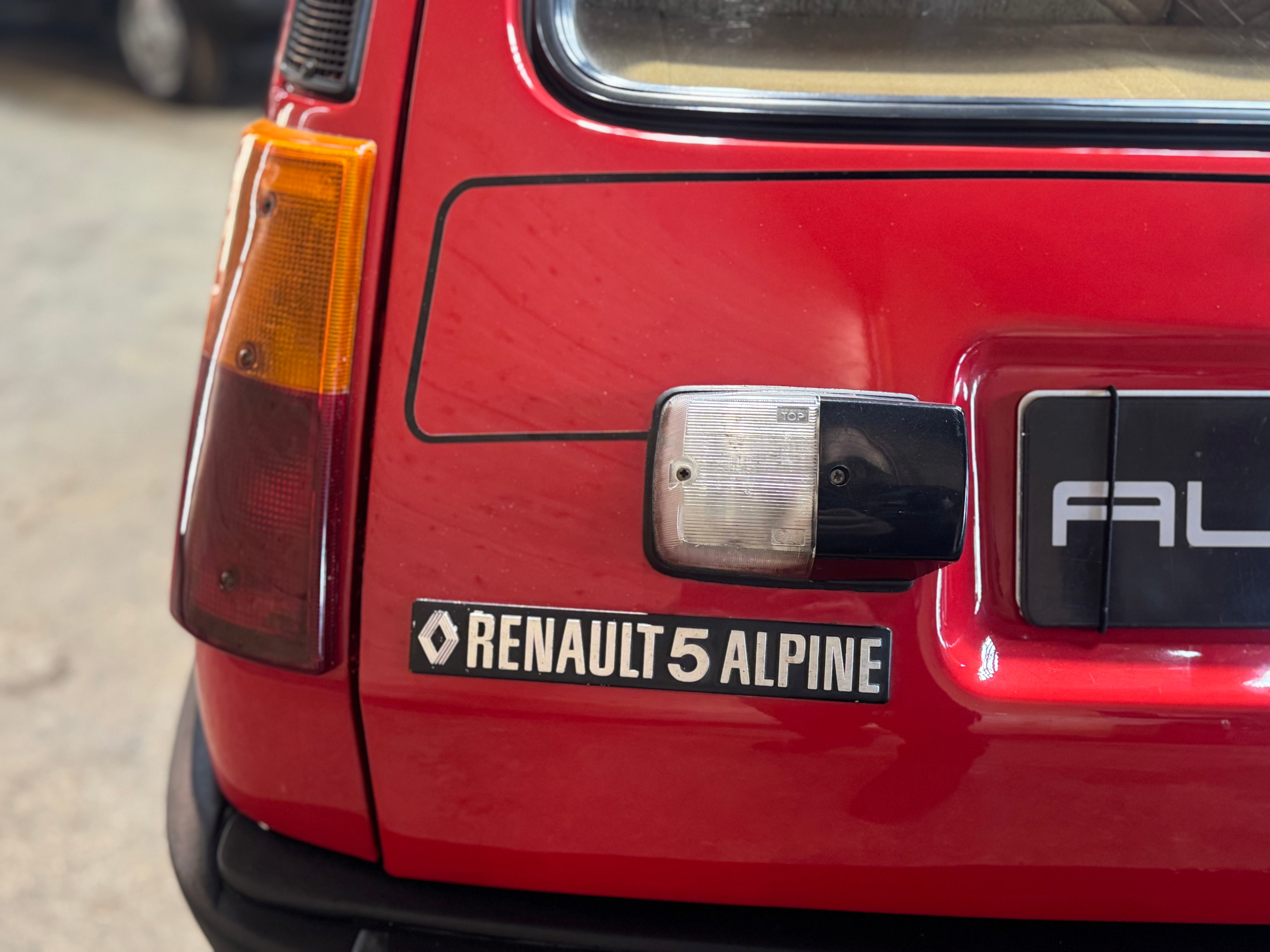 Renault 5 Alpine