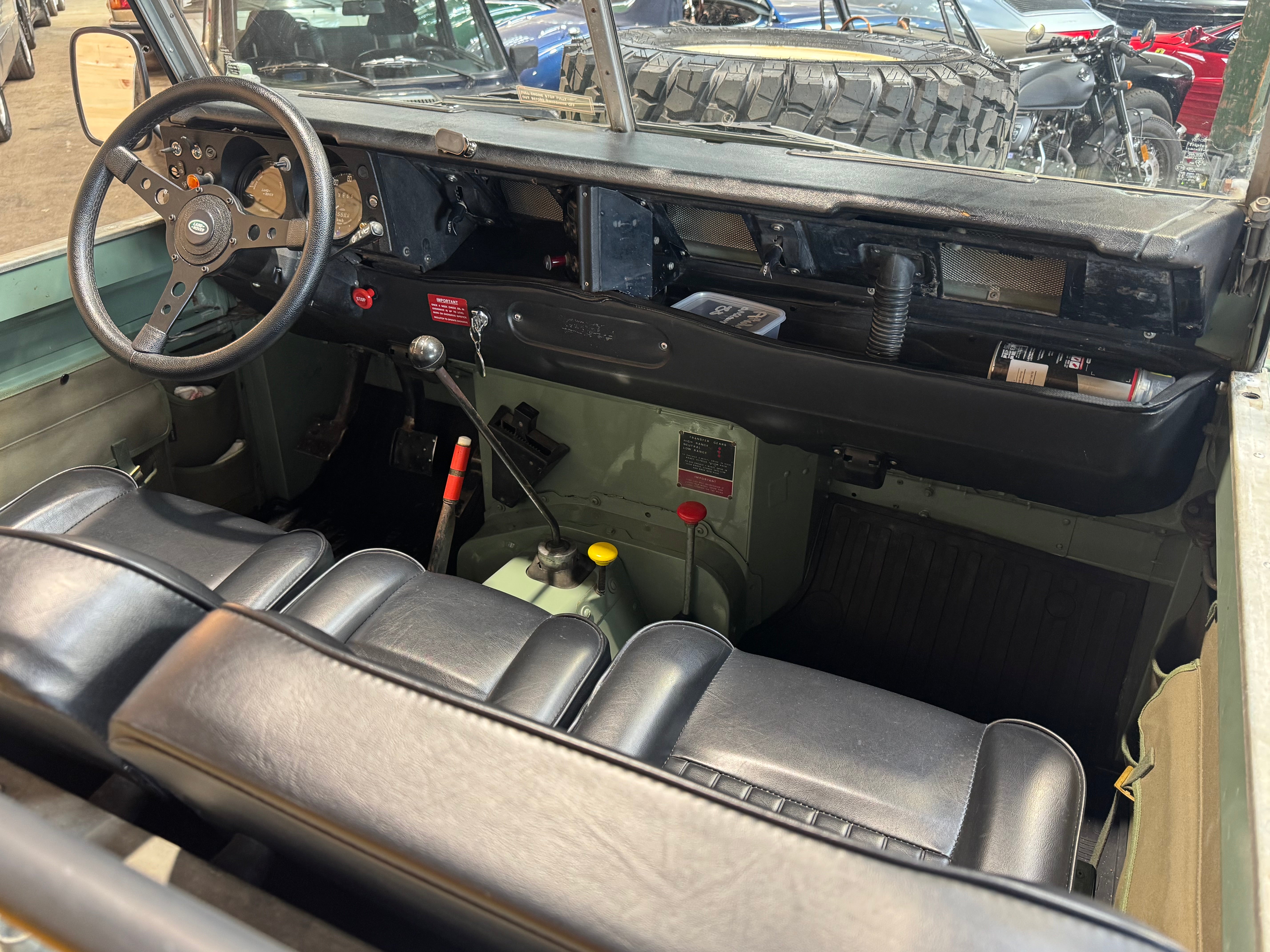 Land Rover 88 Serie III 2.2d