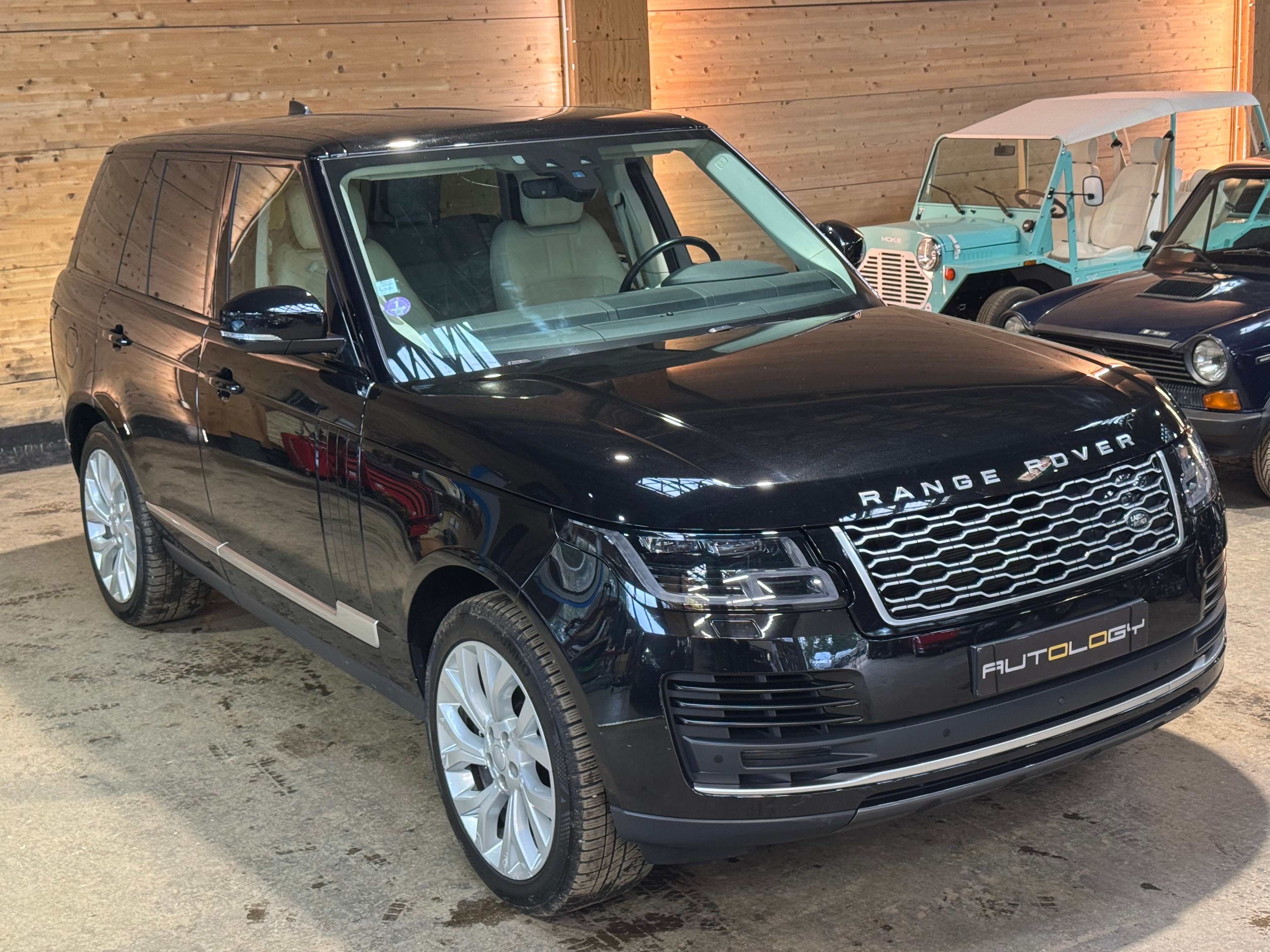 Land Rover Range Rover P400e Vogue