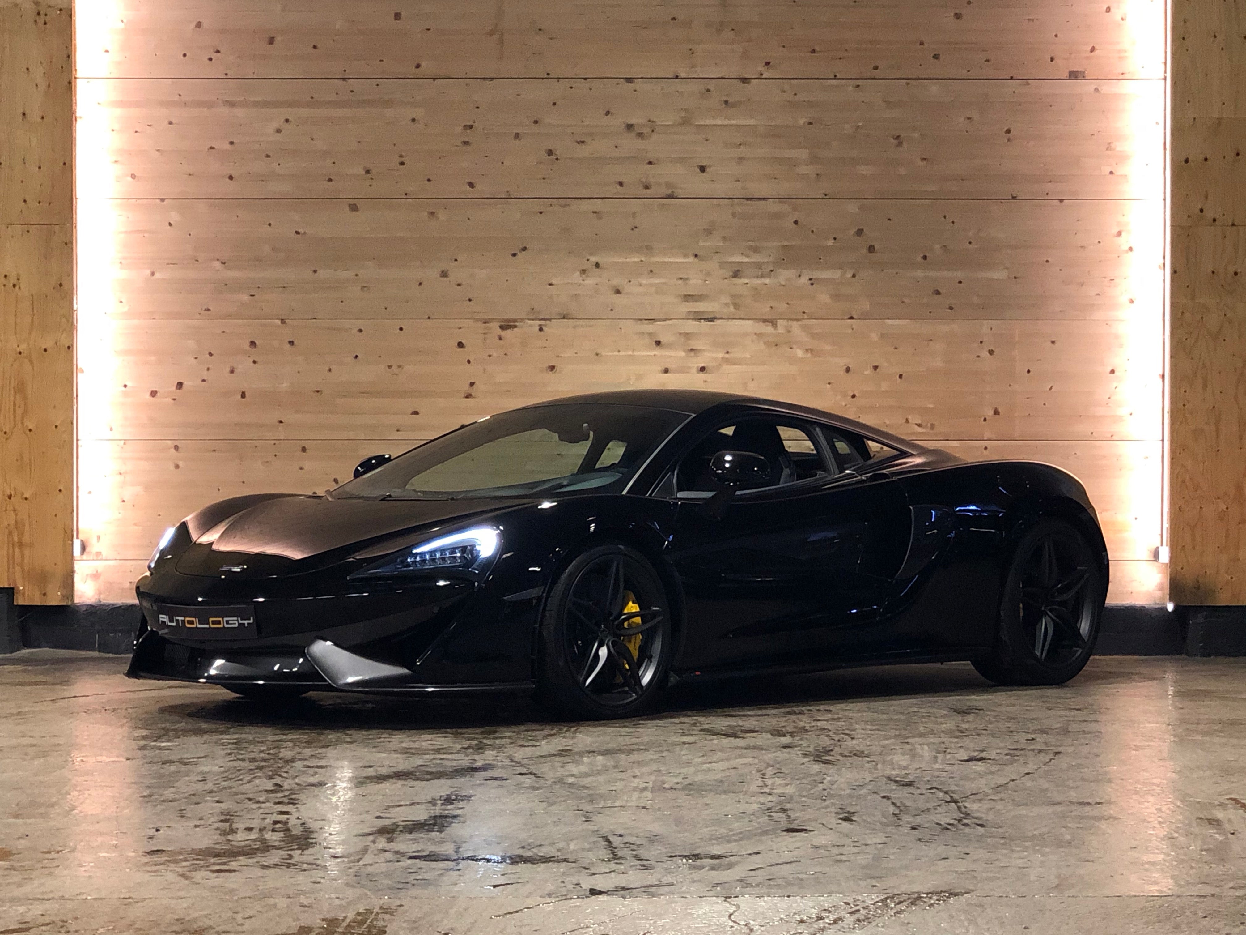 McLaren 570S