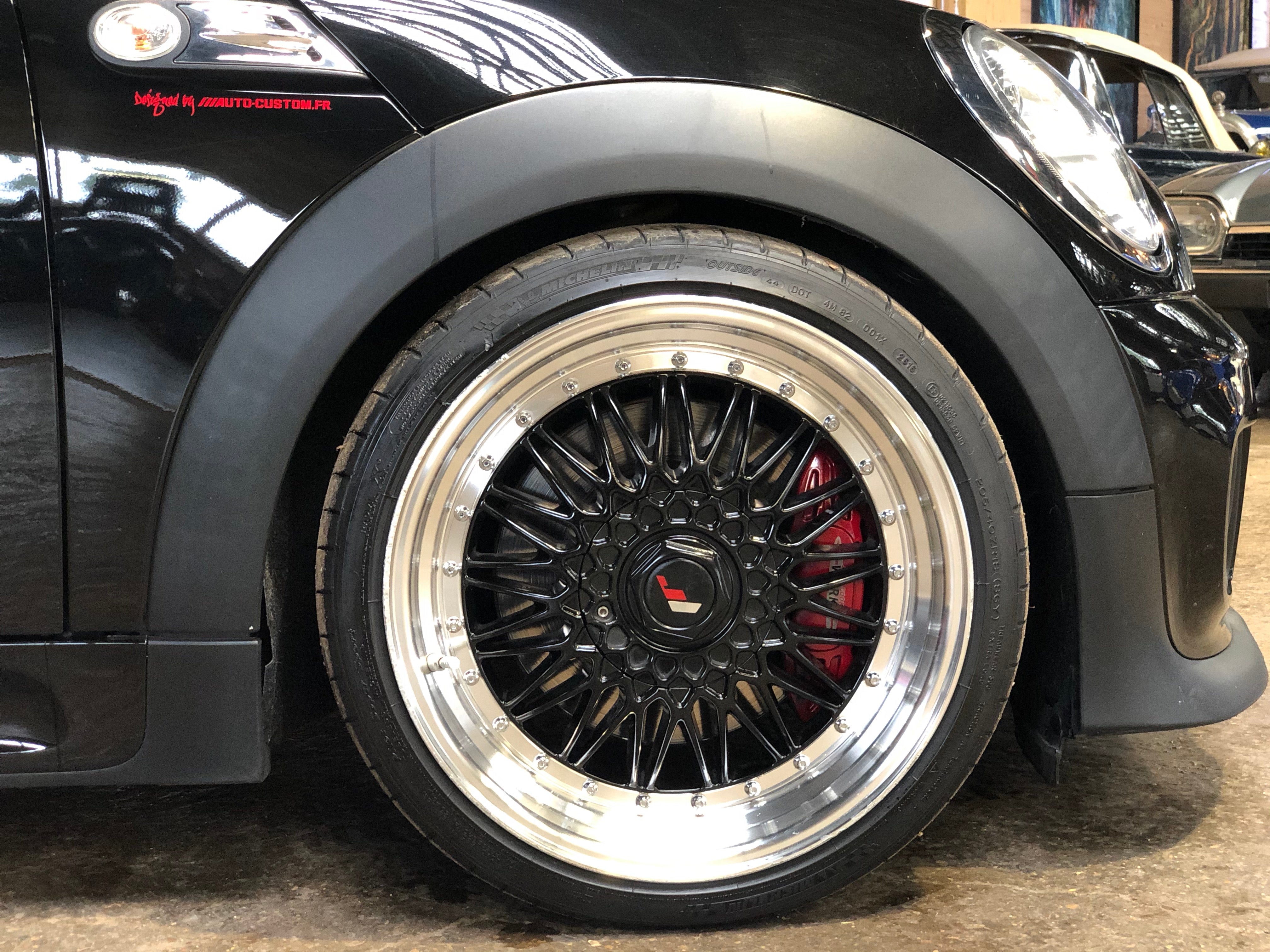 Mini Cabriolet Cooper S JCW BVA 211ch (R57)
