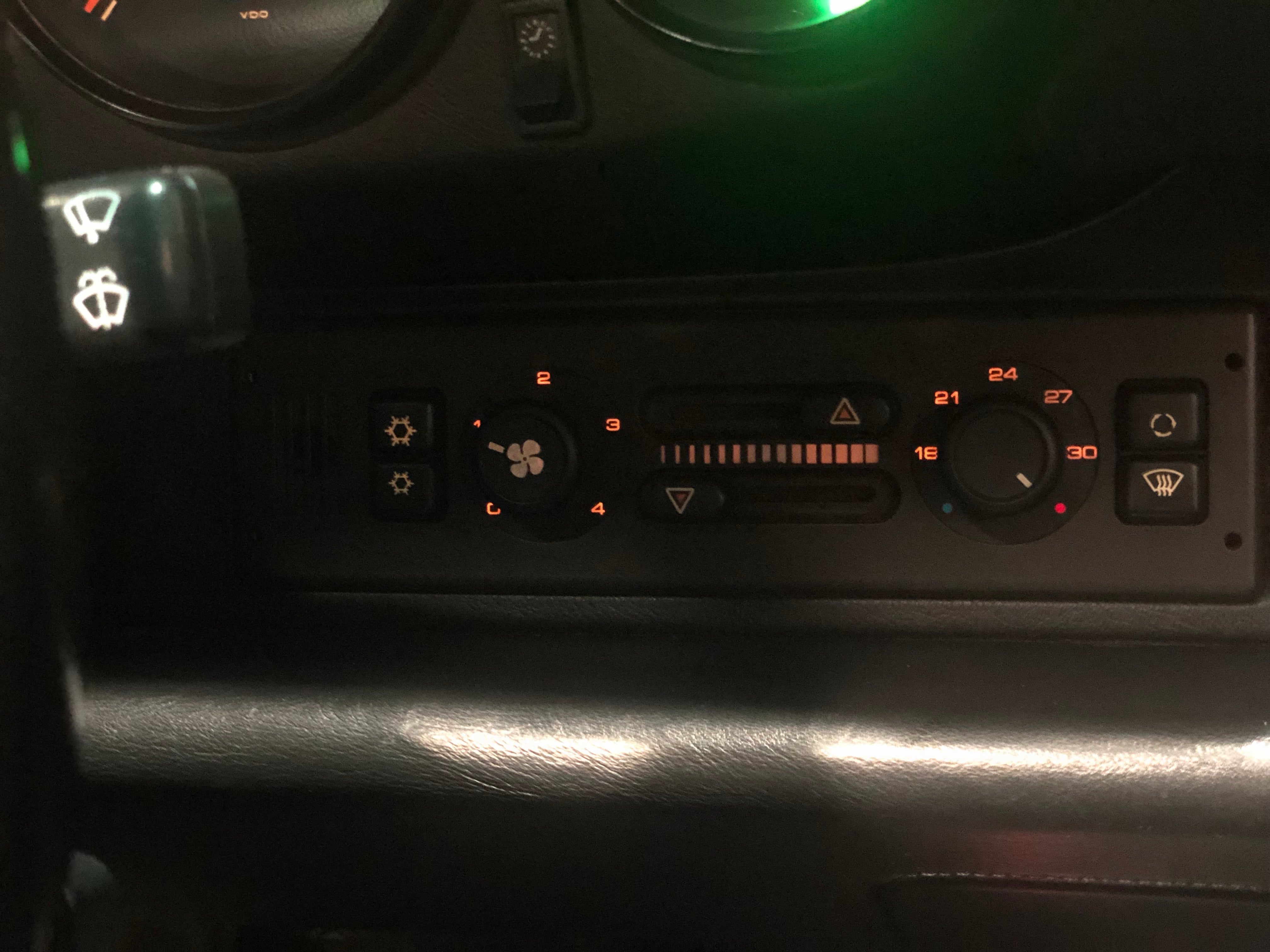 Porsche 993 Carrera 4S