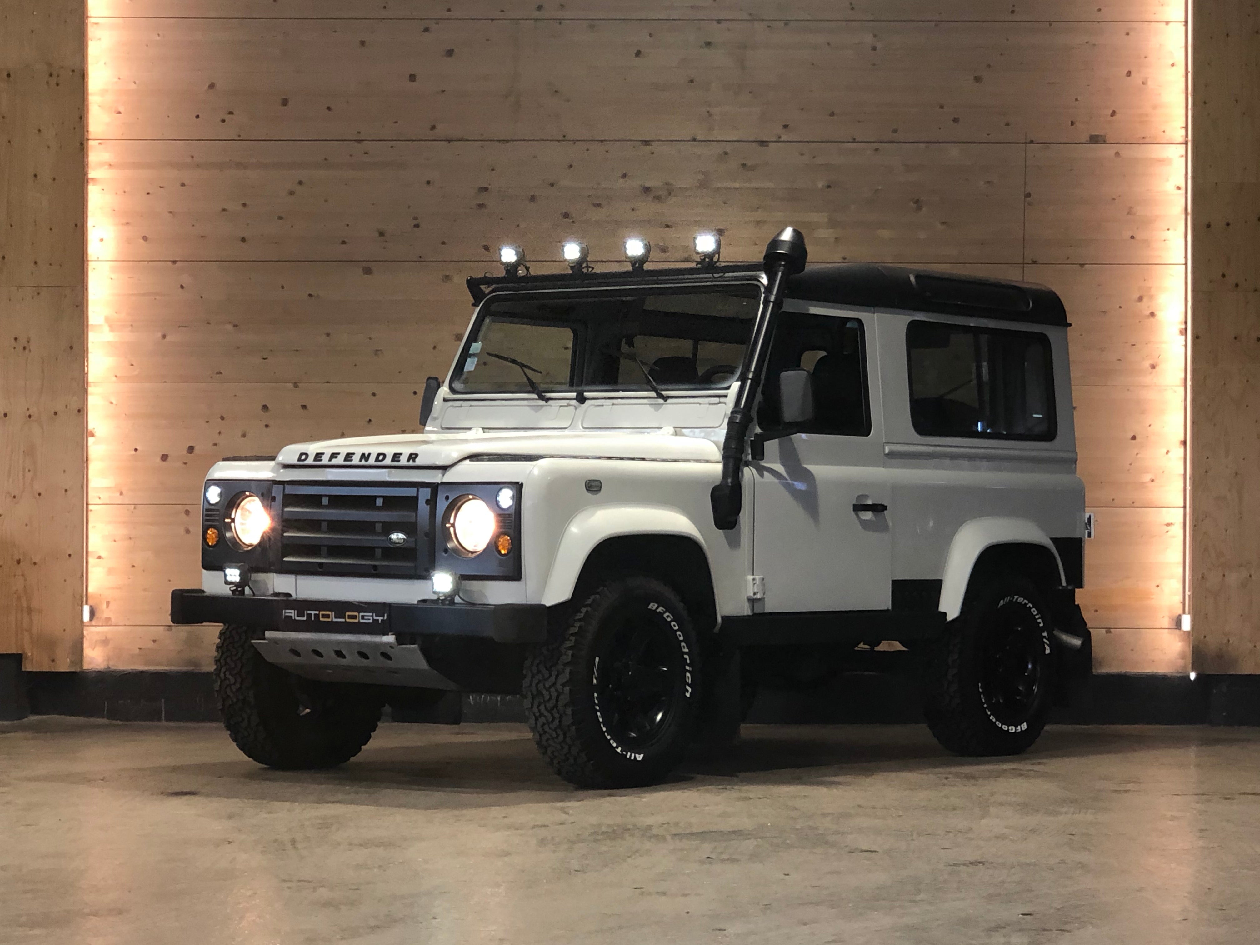 Land Rover Defender 90 HT 200tdi