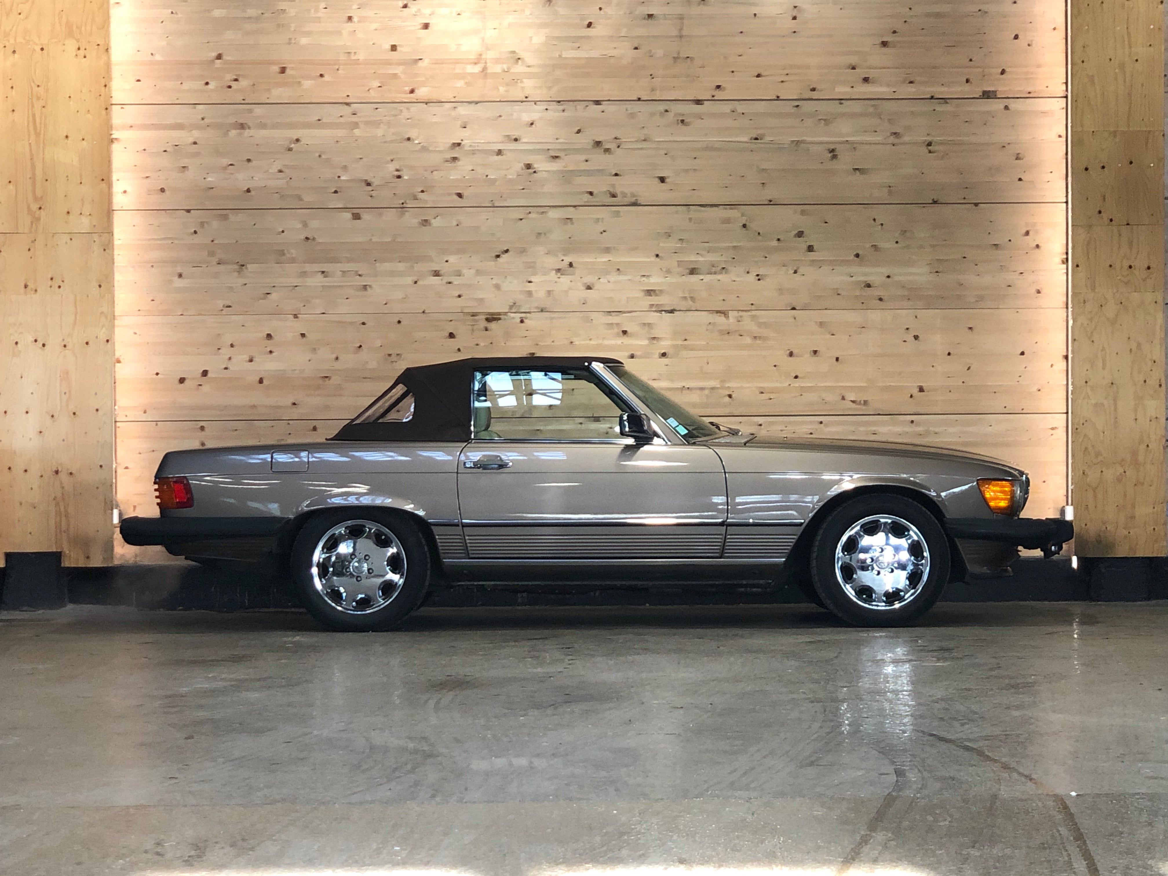 Mercedes 560 SL BVA