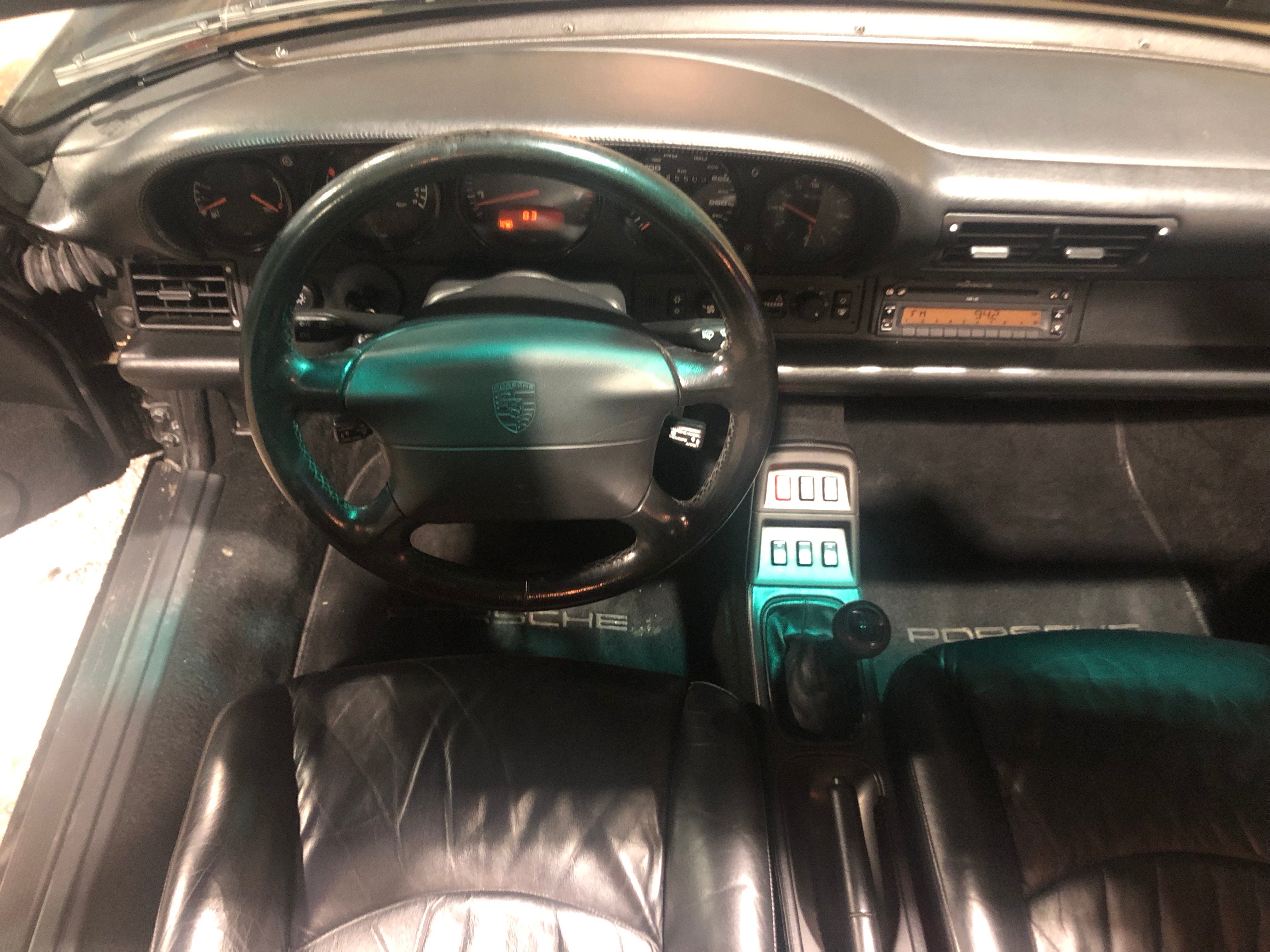 Porsche 993 Carrera 4S
