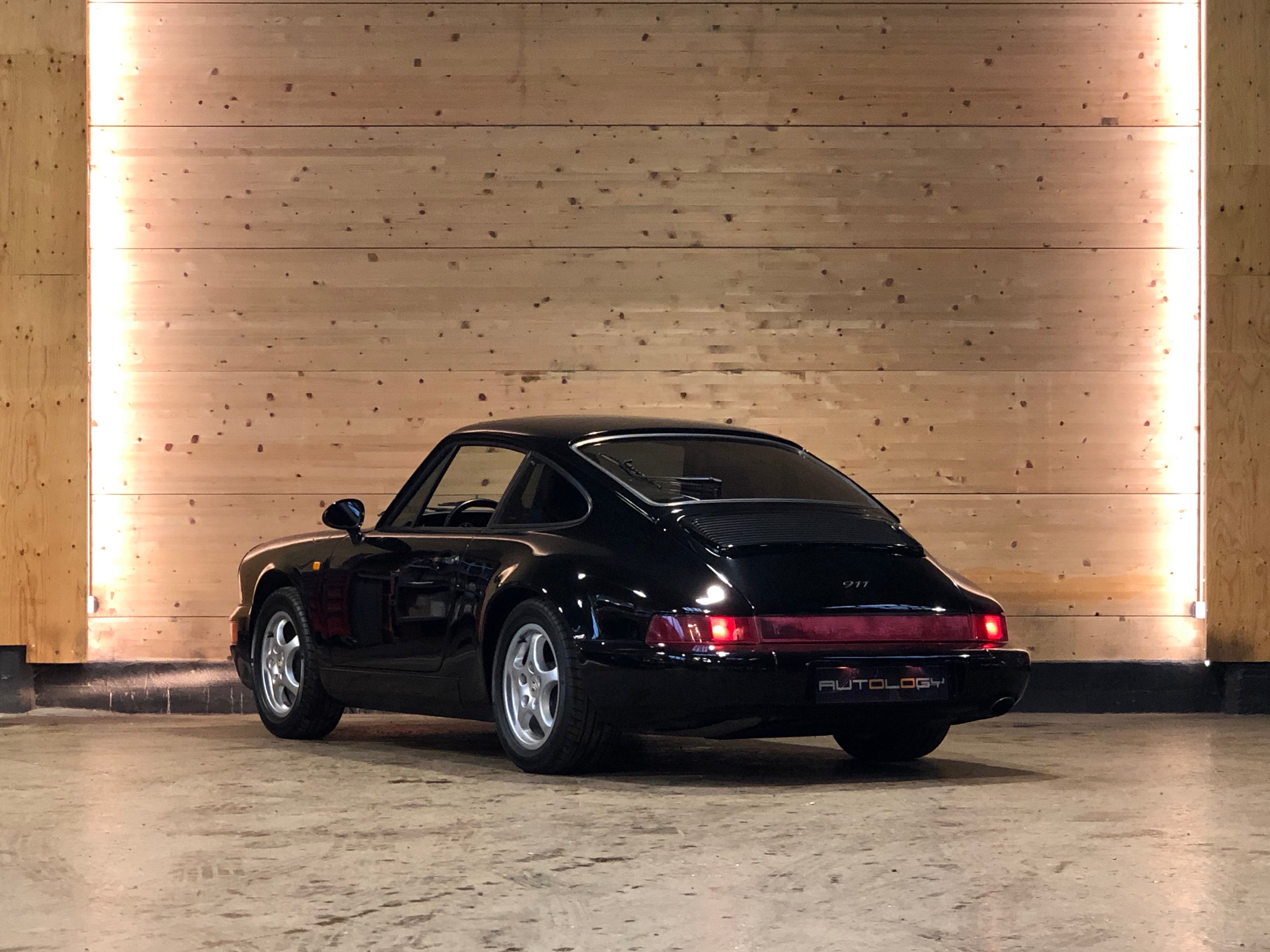 Porsche 964 Carrera 2 Tiptronic