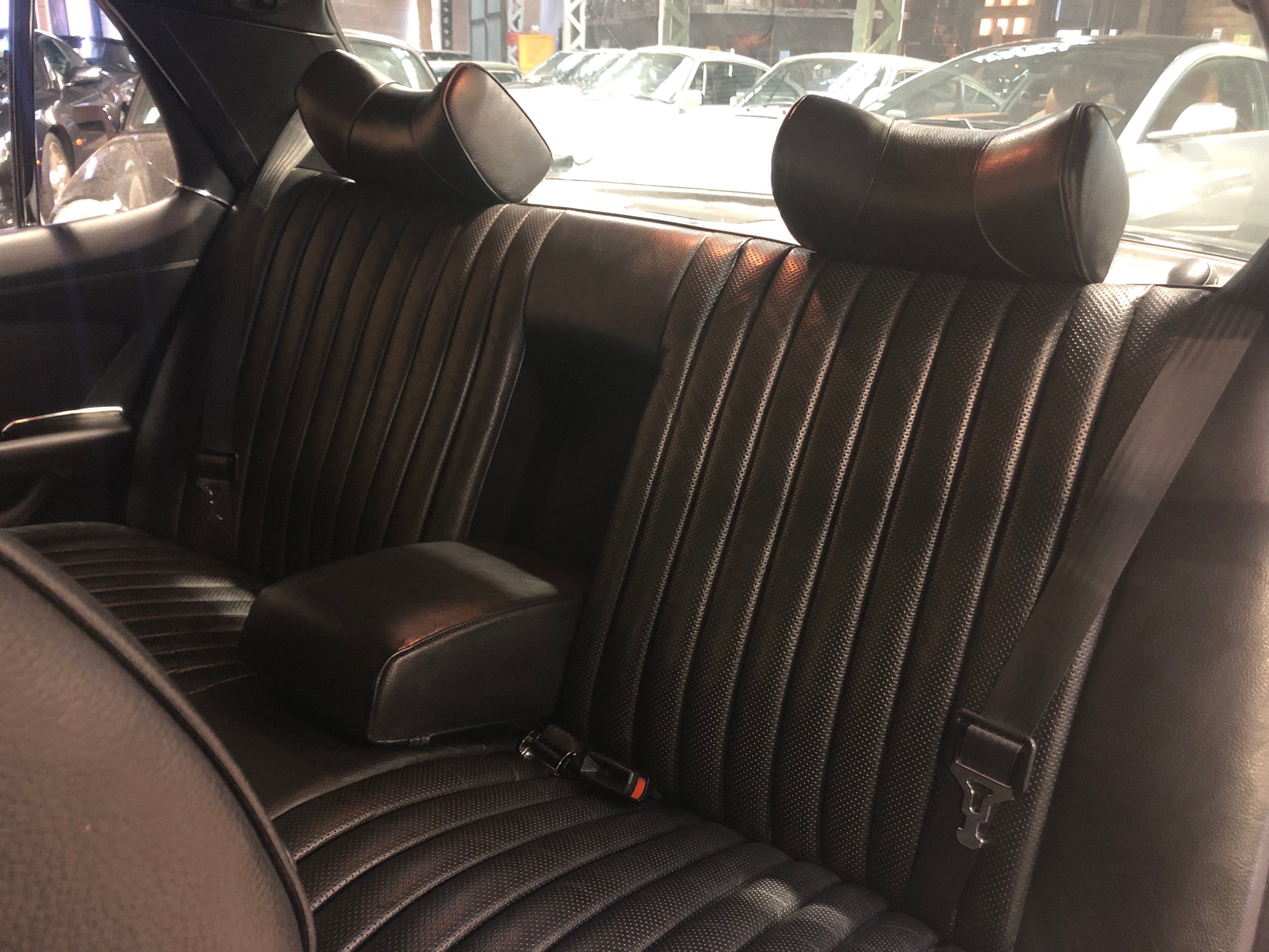 Mercedes 450 SEL 6.9