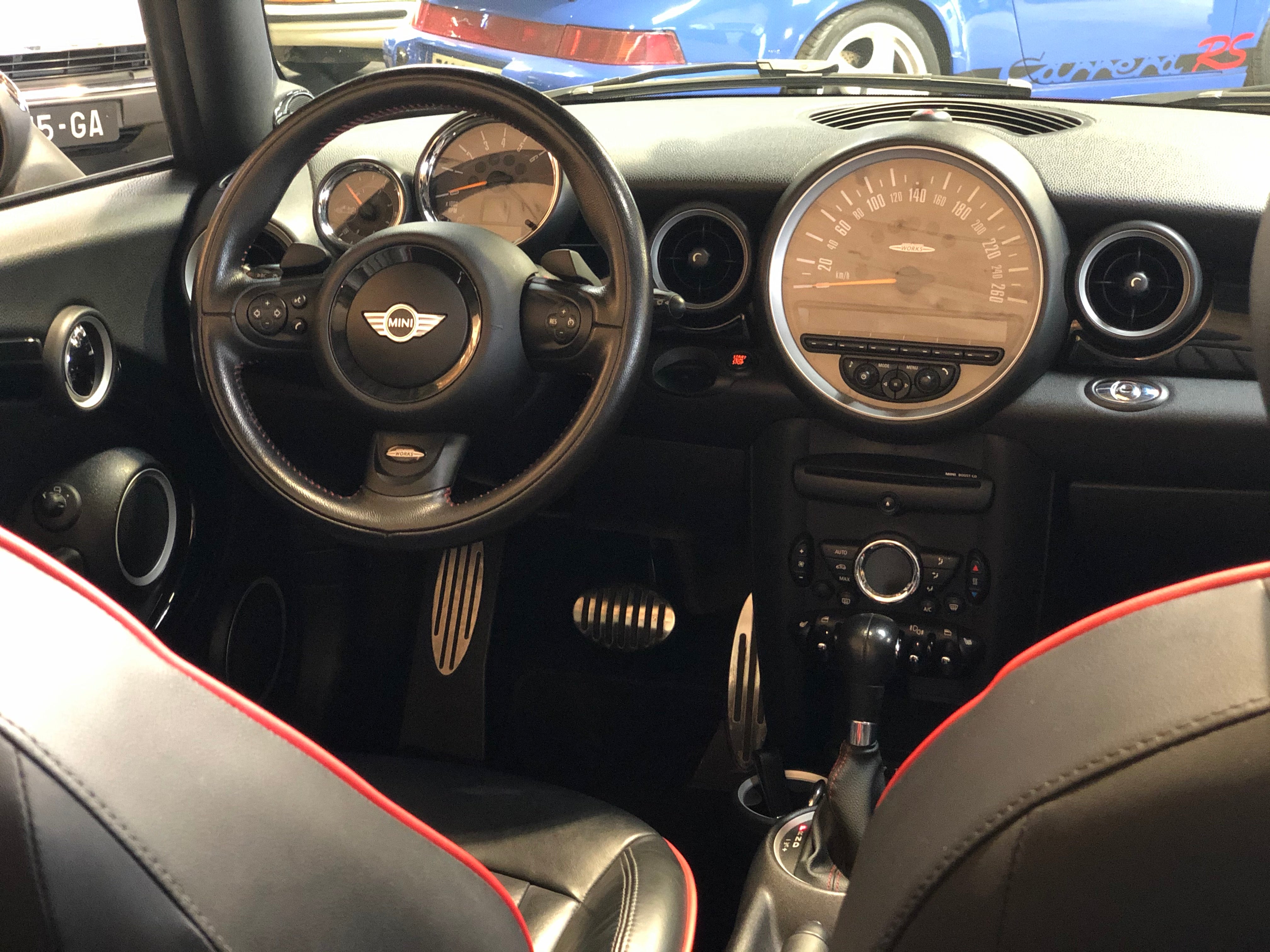 Mini Cabriolet Cooper S JCW BVA 211ch (R57)