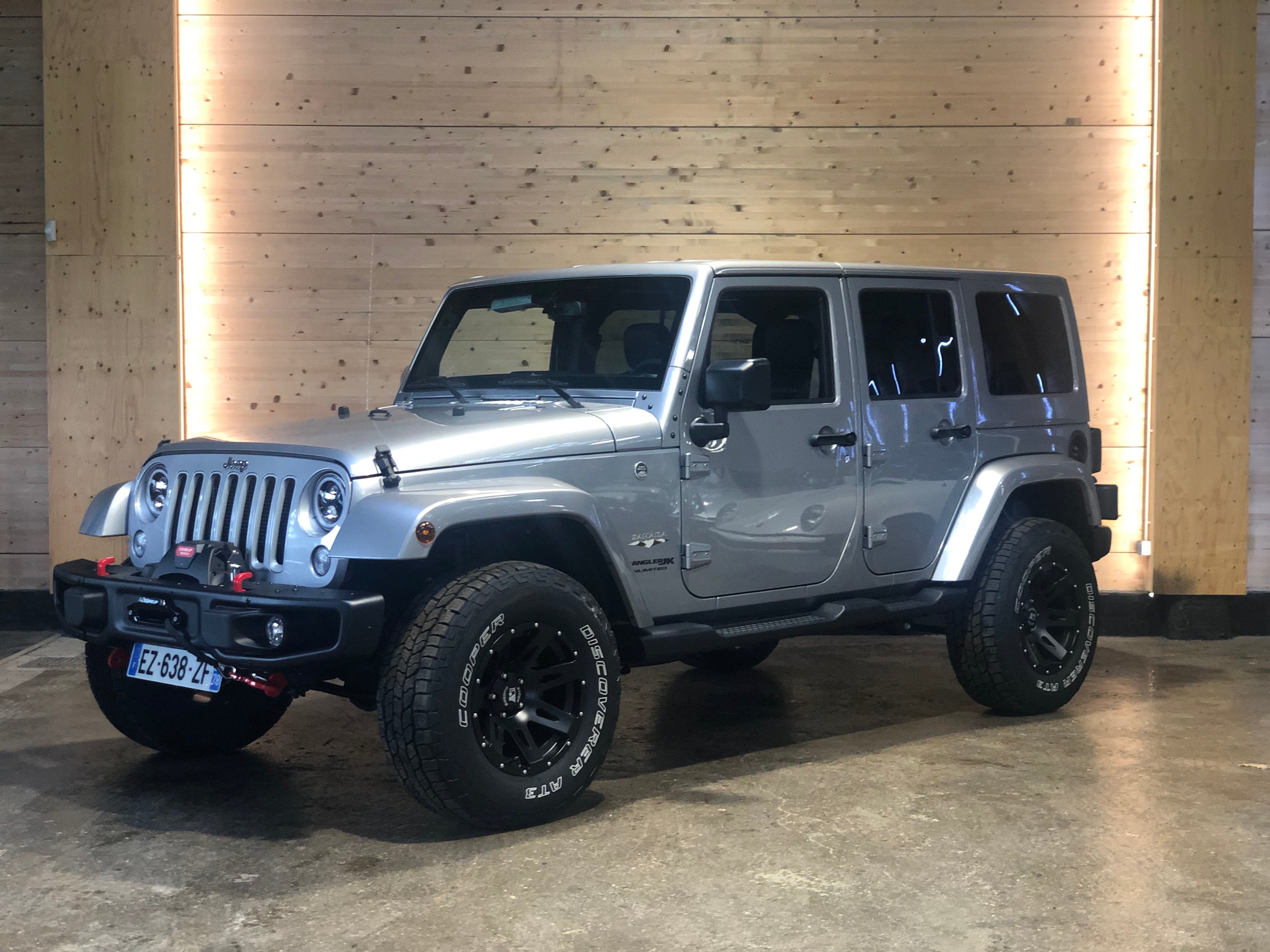 Jeep Wrangler Unlimited V6 3.6 Sahara BVA
