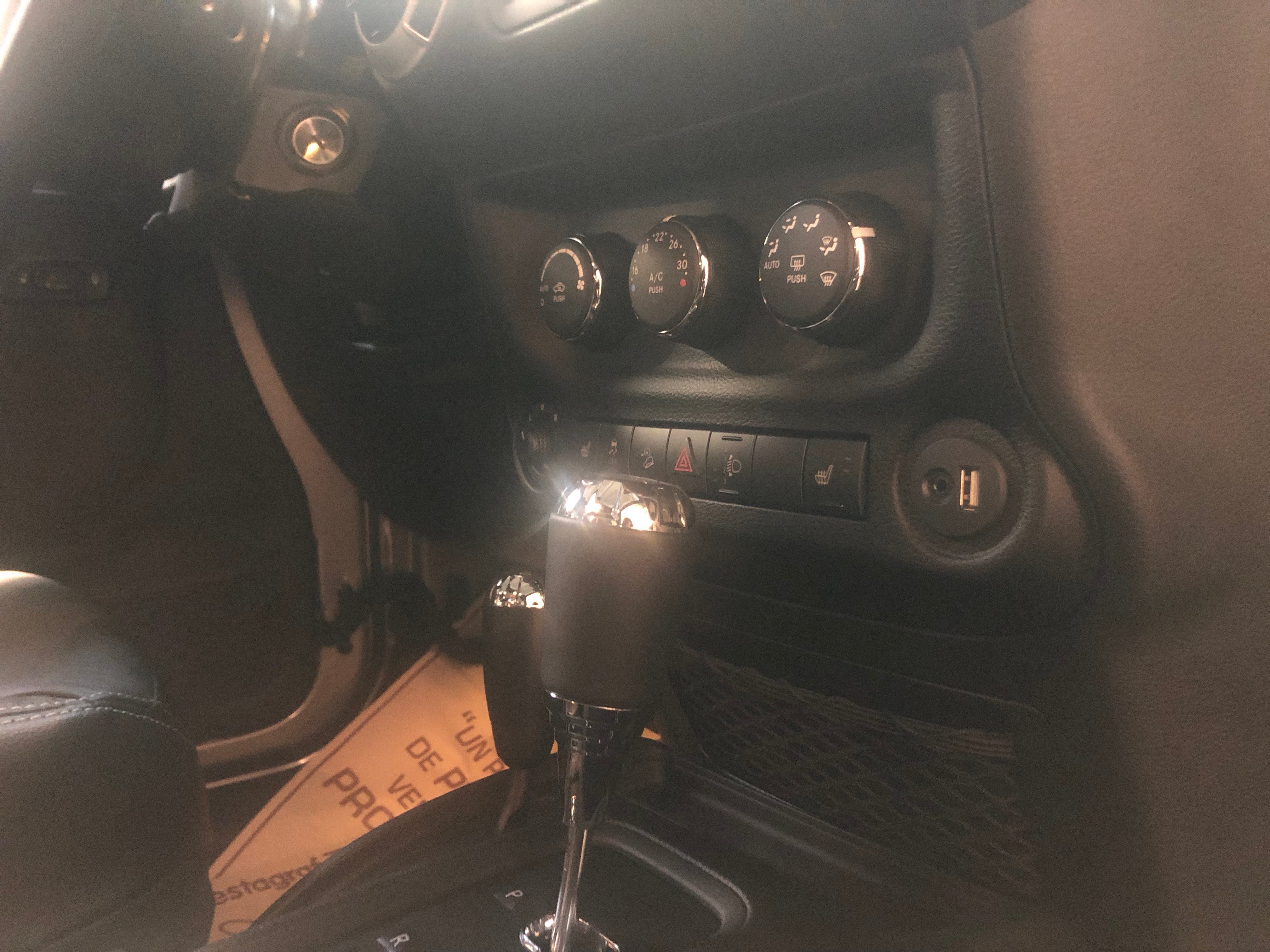 Jeep Wrangler Unlimited V6 3.6 Sahara BVA