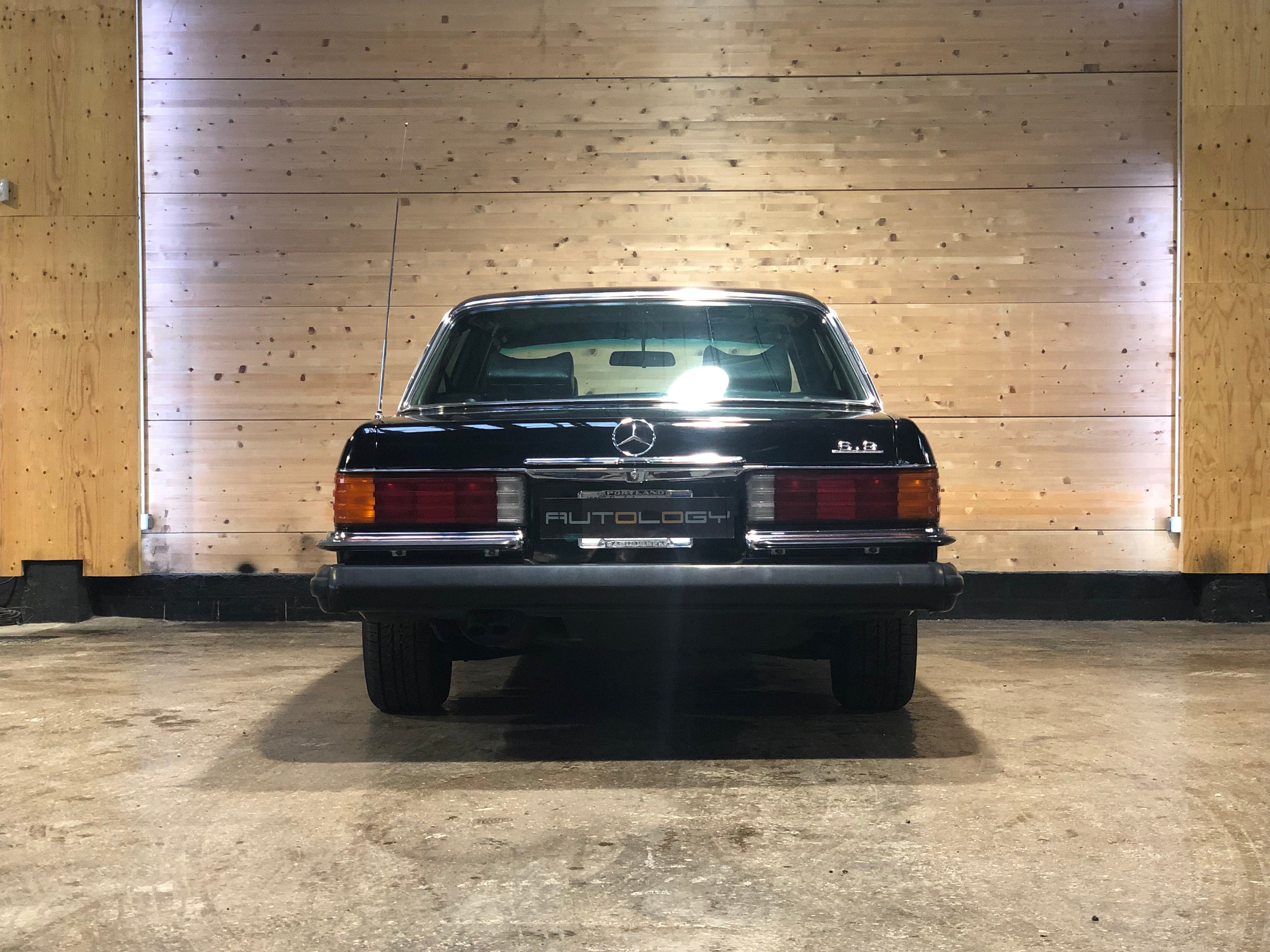 Mercedes 450 SEL 6.9