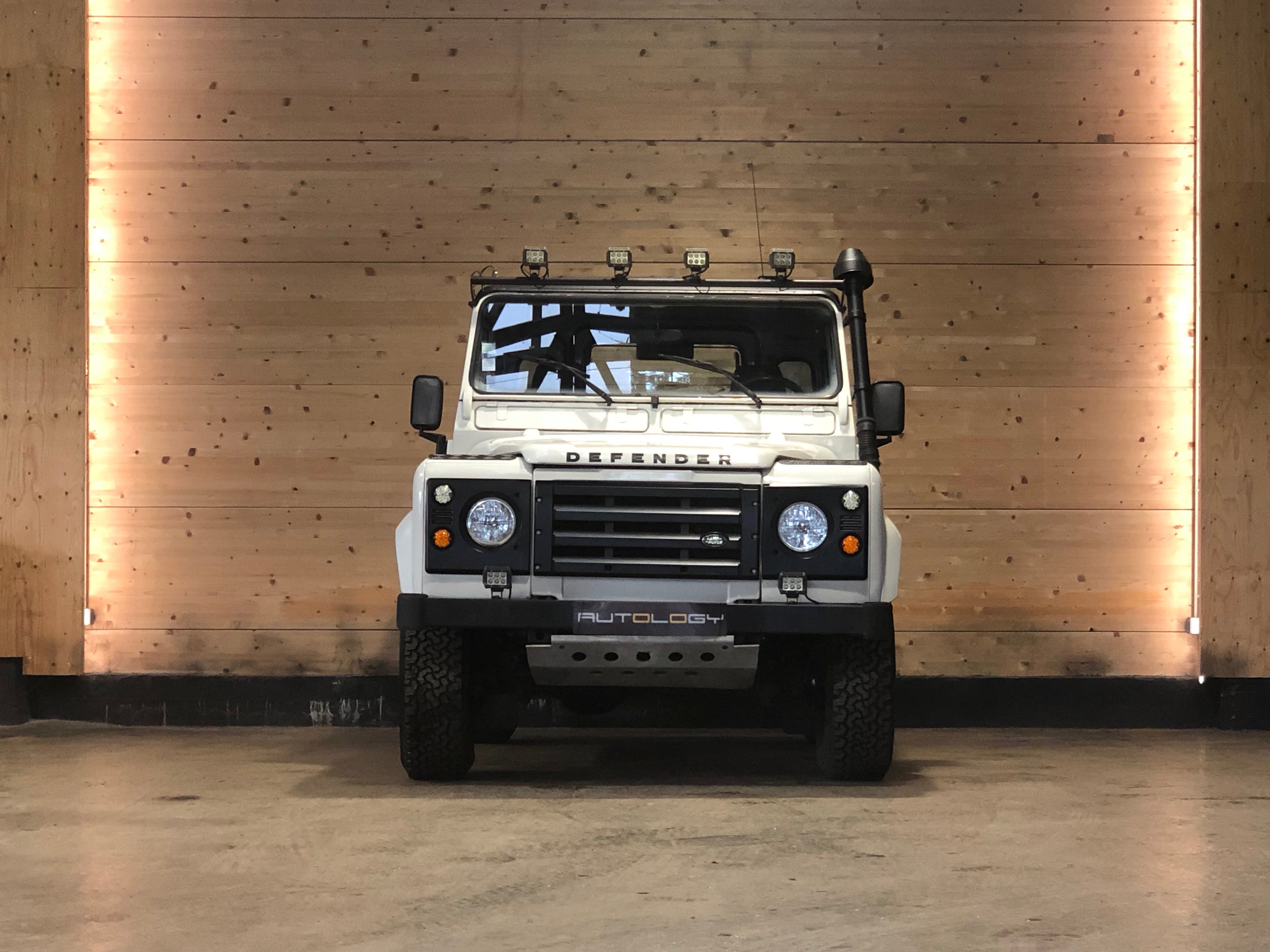 Land Rover Defender 90 HT 200tdi