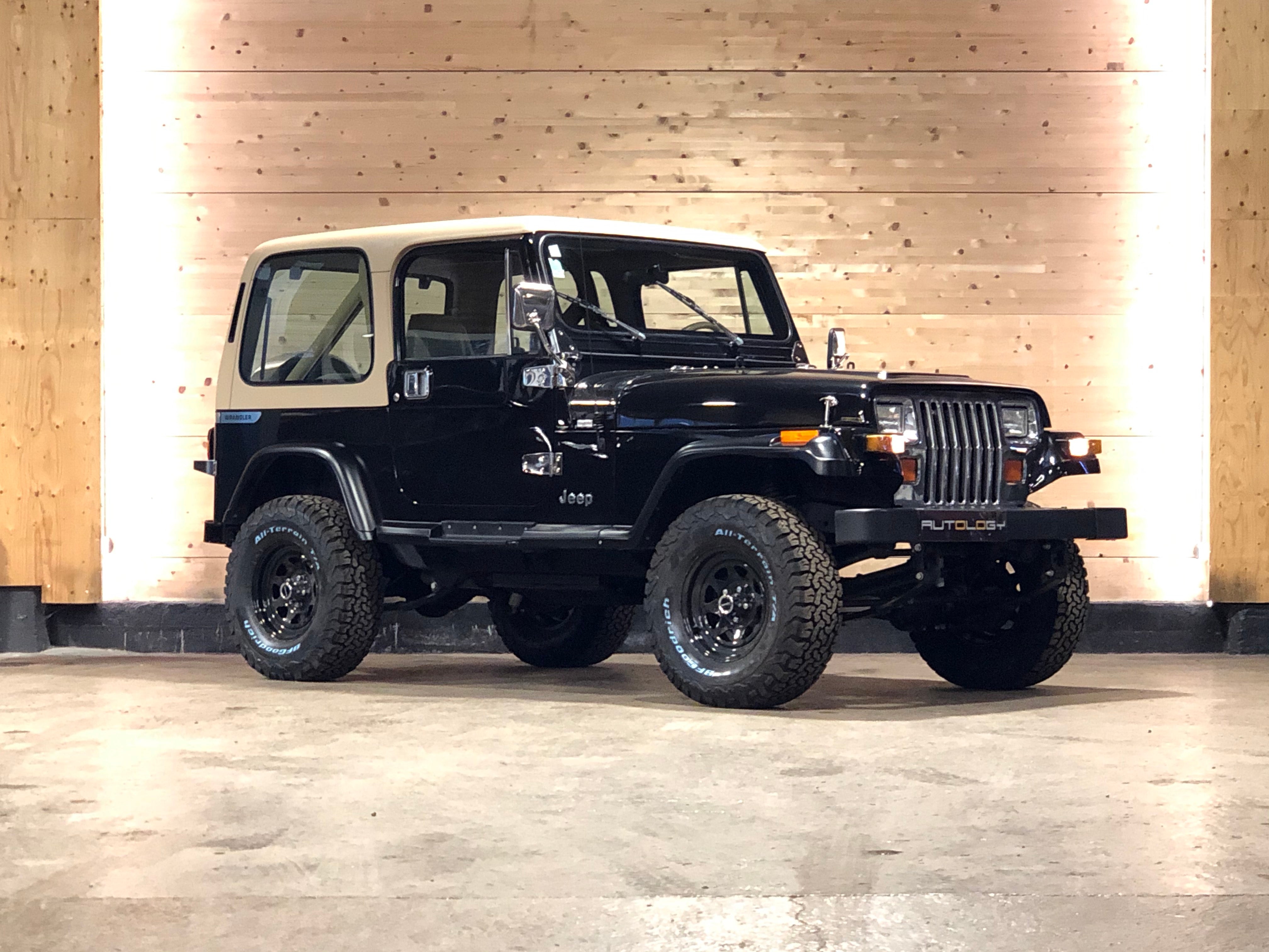 Jeep Wrangler YJ 2.5