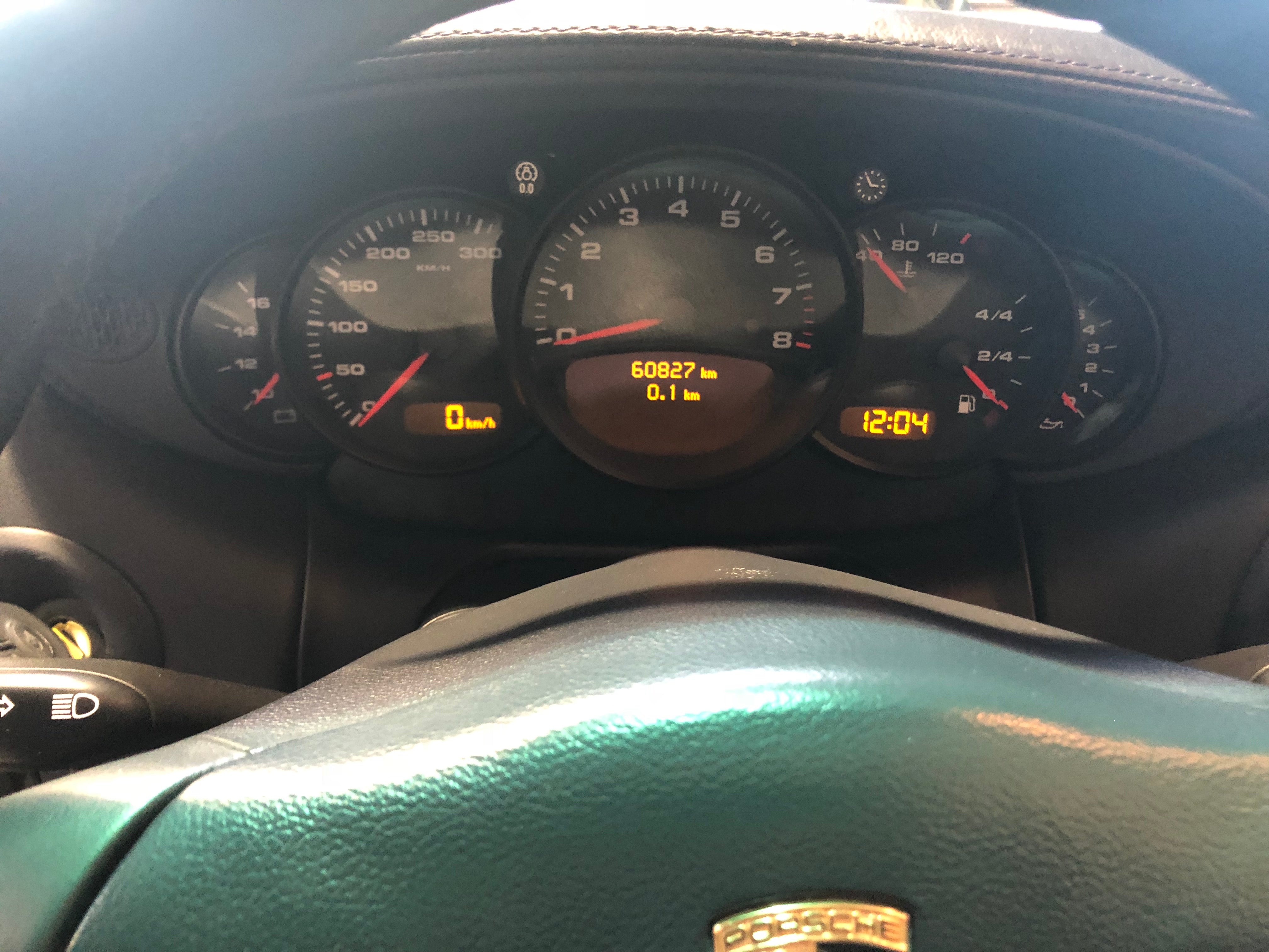 Porsche 996 Carrera 4S Cabriolet BVM6