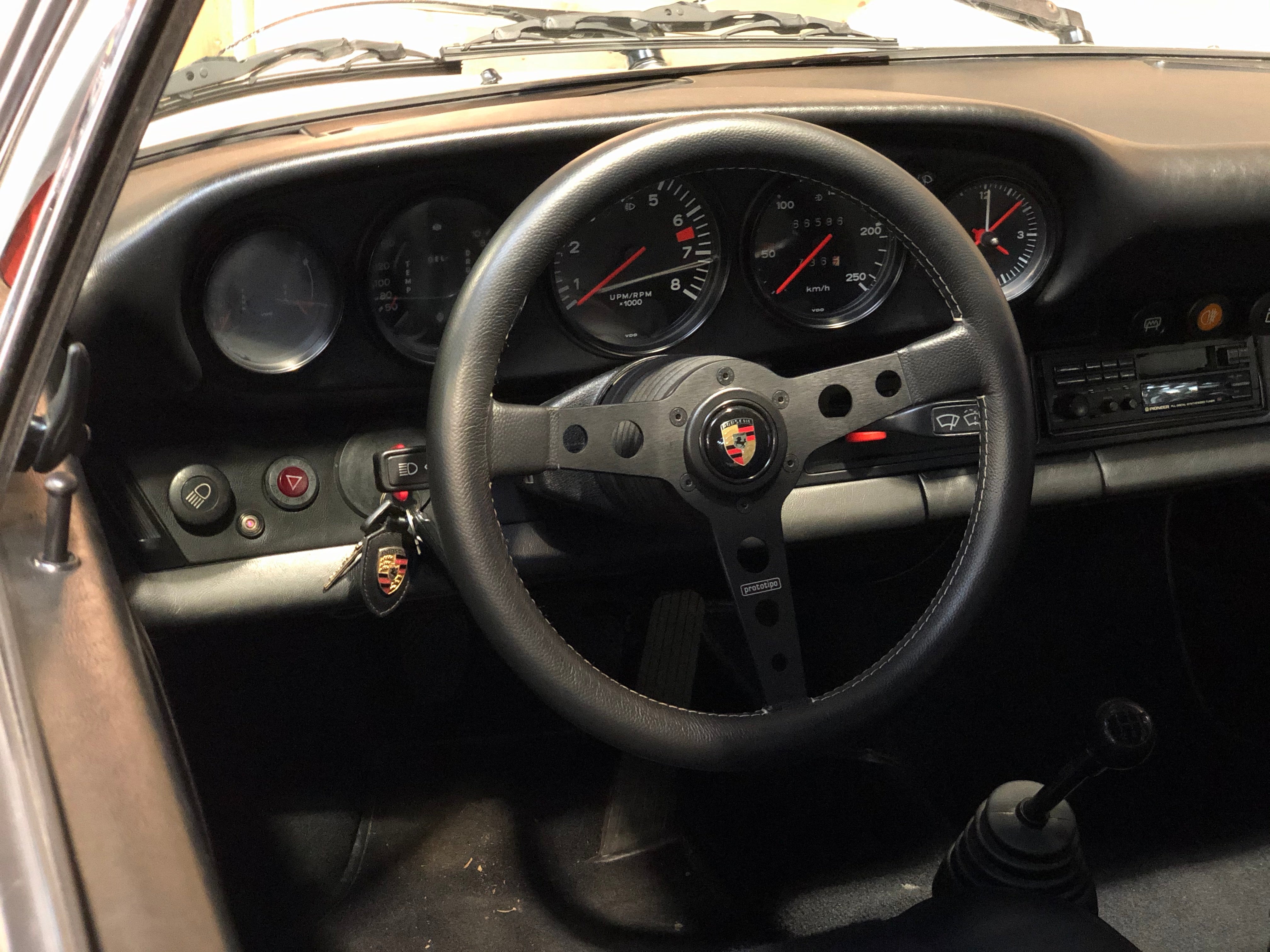 Porsche 911 2.7 Targa 165cv