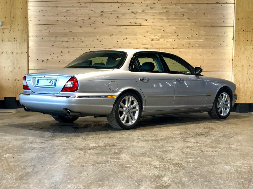 Jaguar XJR 4.2 BVA6
