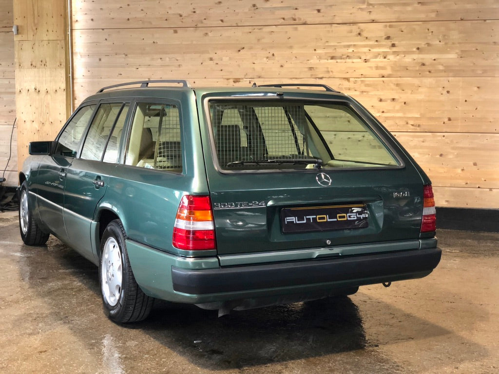 Mercedes 300TE-24 BVA