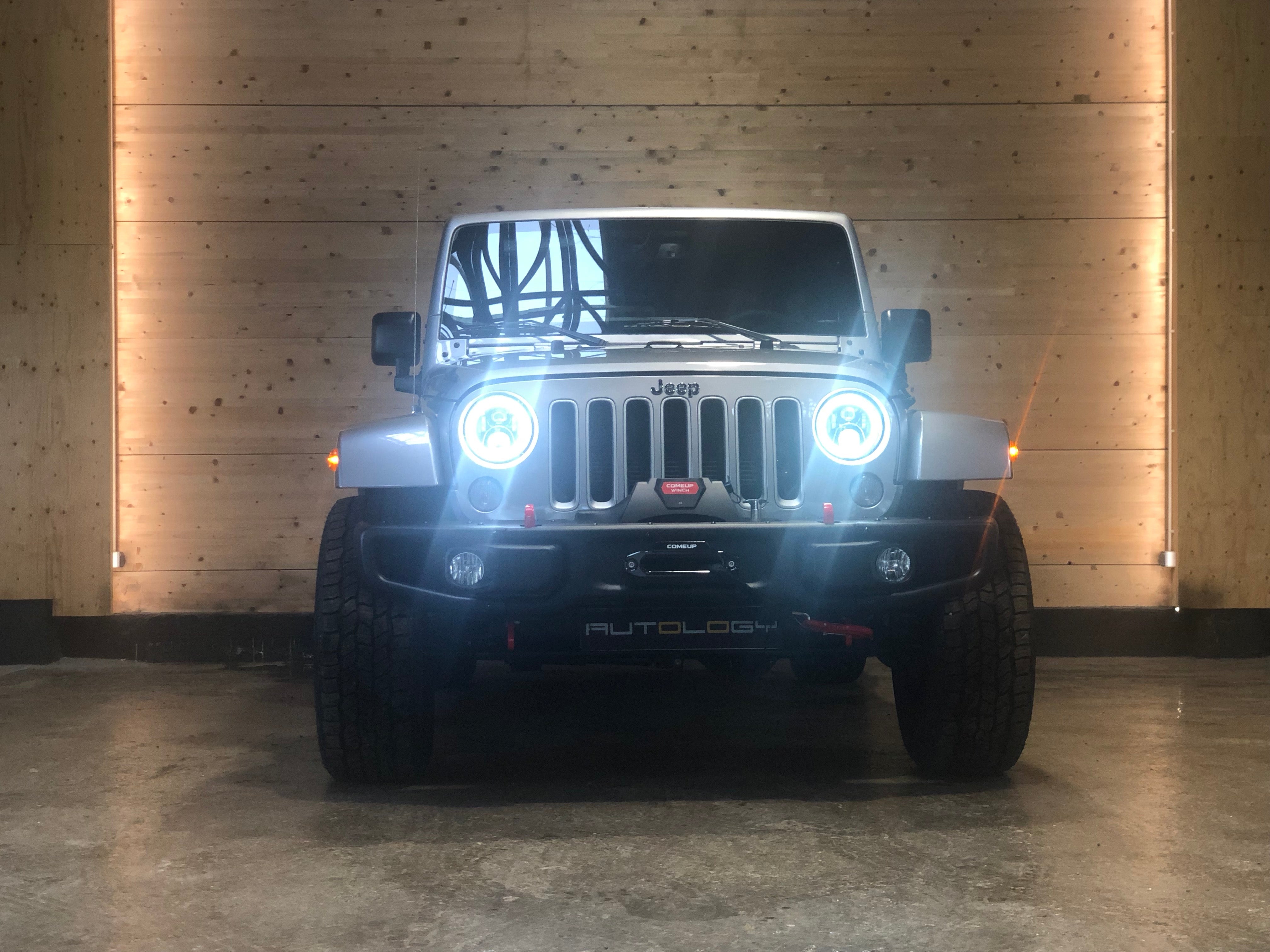Jeep Wrangler Unlimited V6 3.6 Sahara BVA