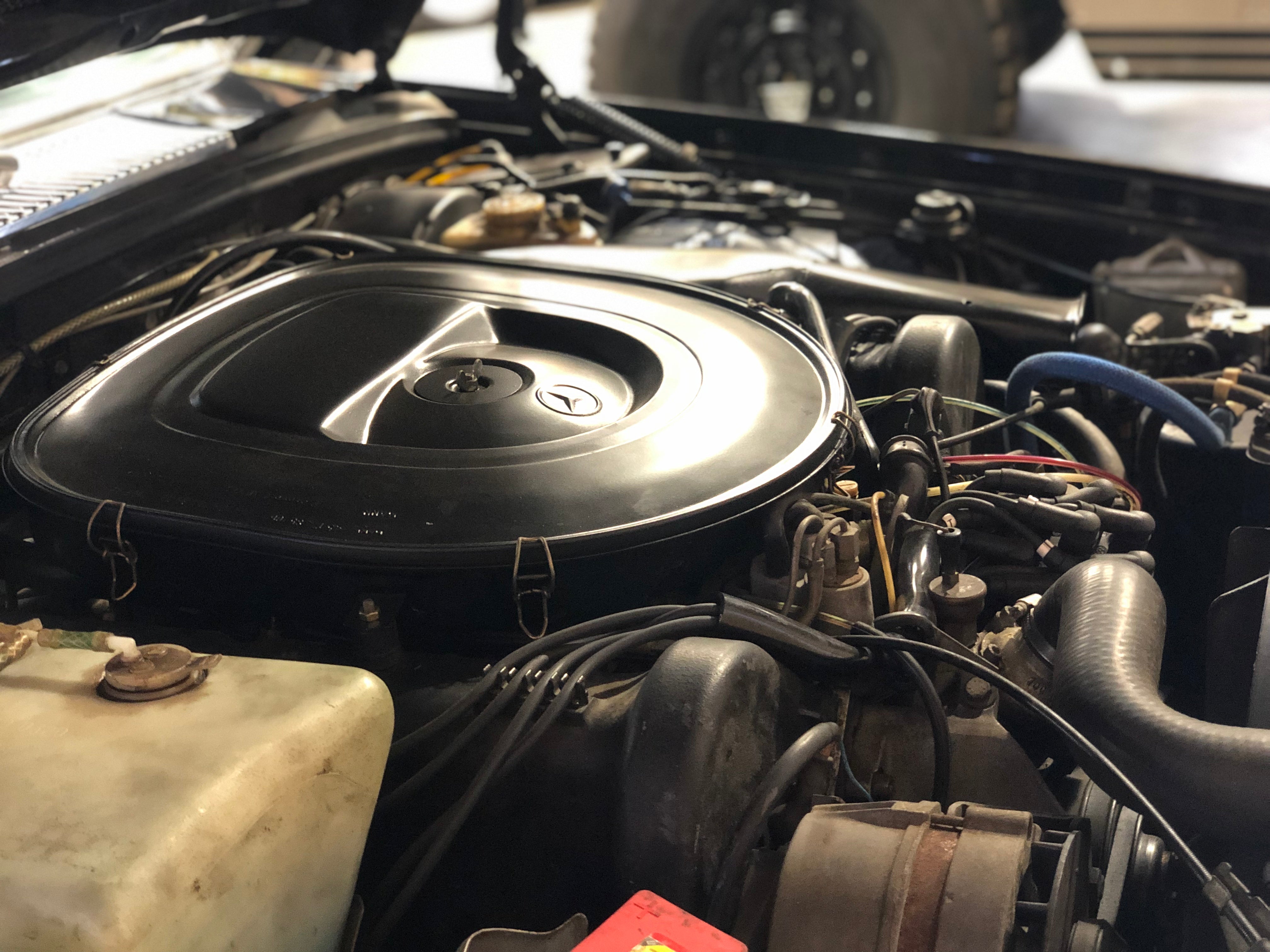 Mercedes 450 SEL 6.9