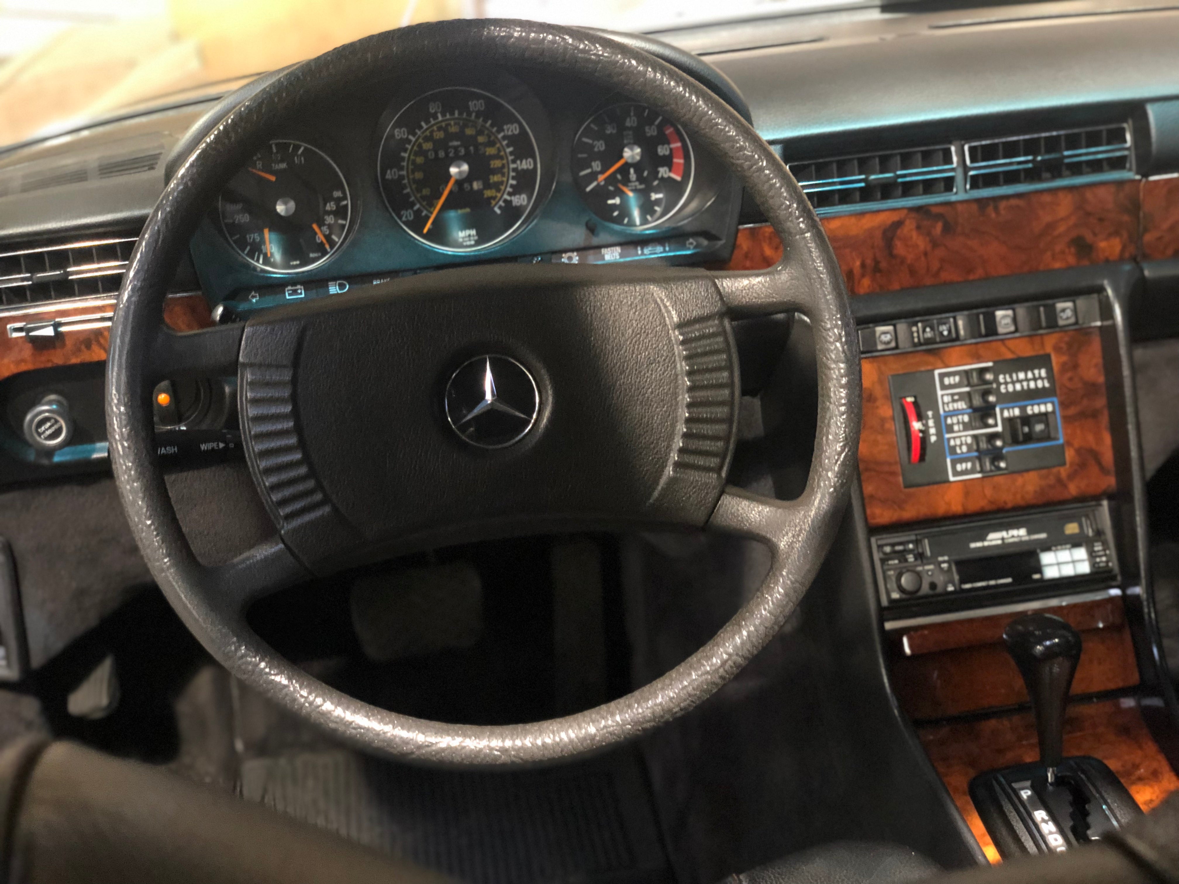 Mercedes 450 SEL 6.9