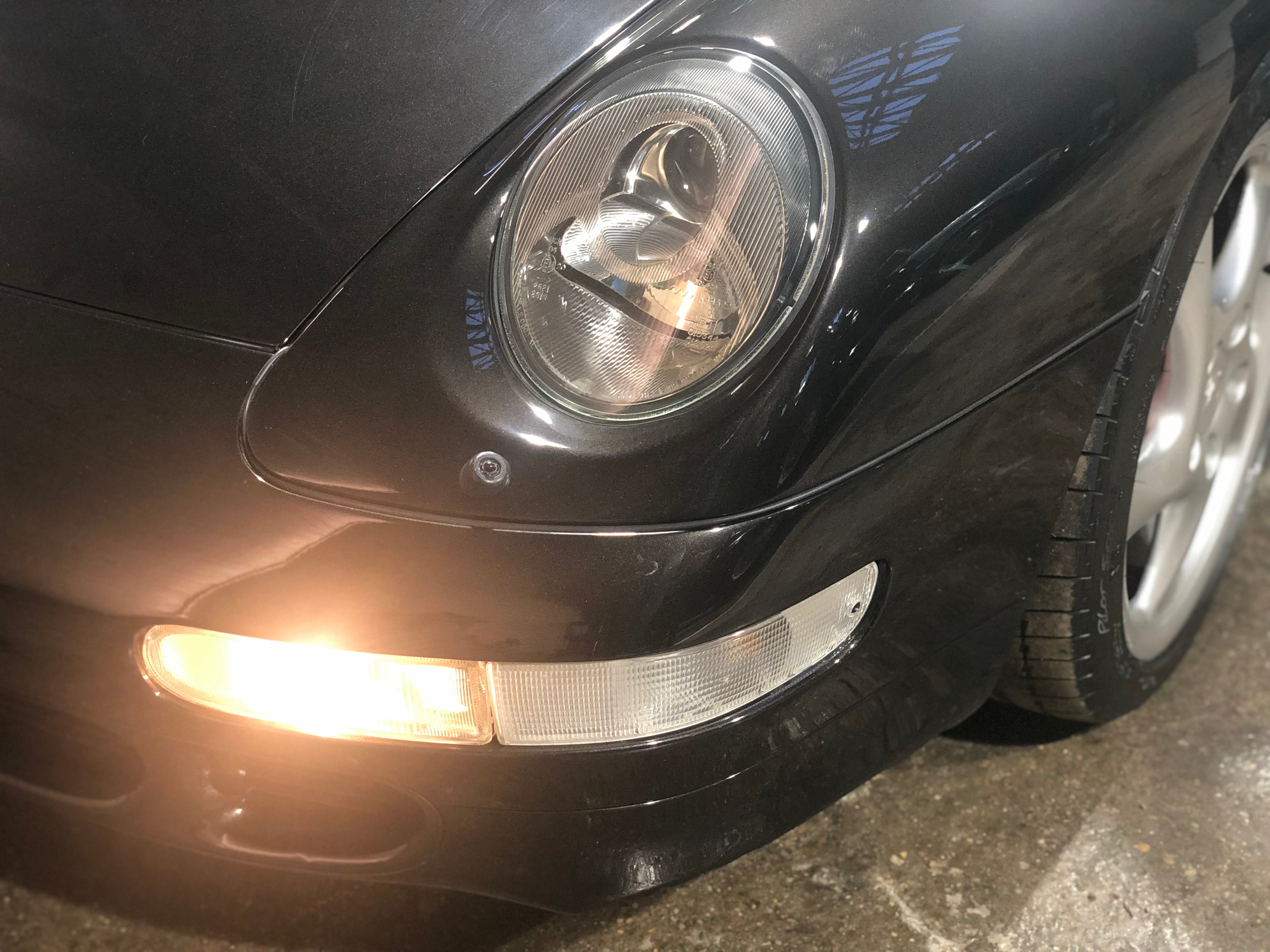 Porsche 993 Carrera 4S