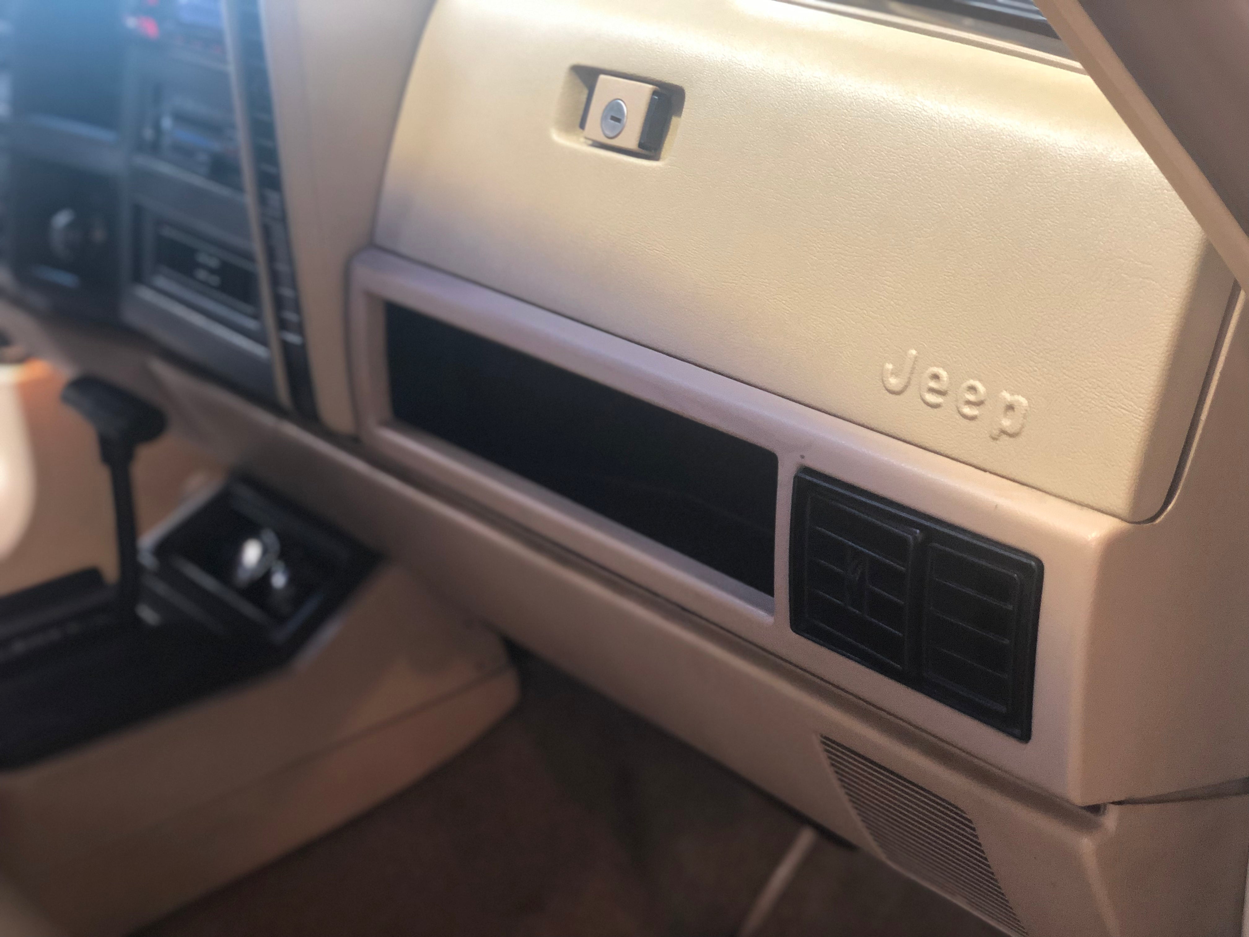 Jeep Cherokee 4.0 Limited BVA