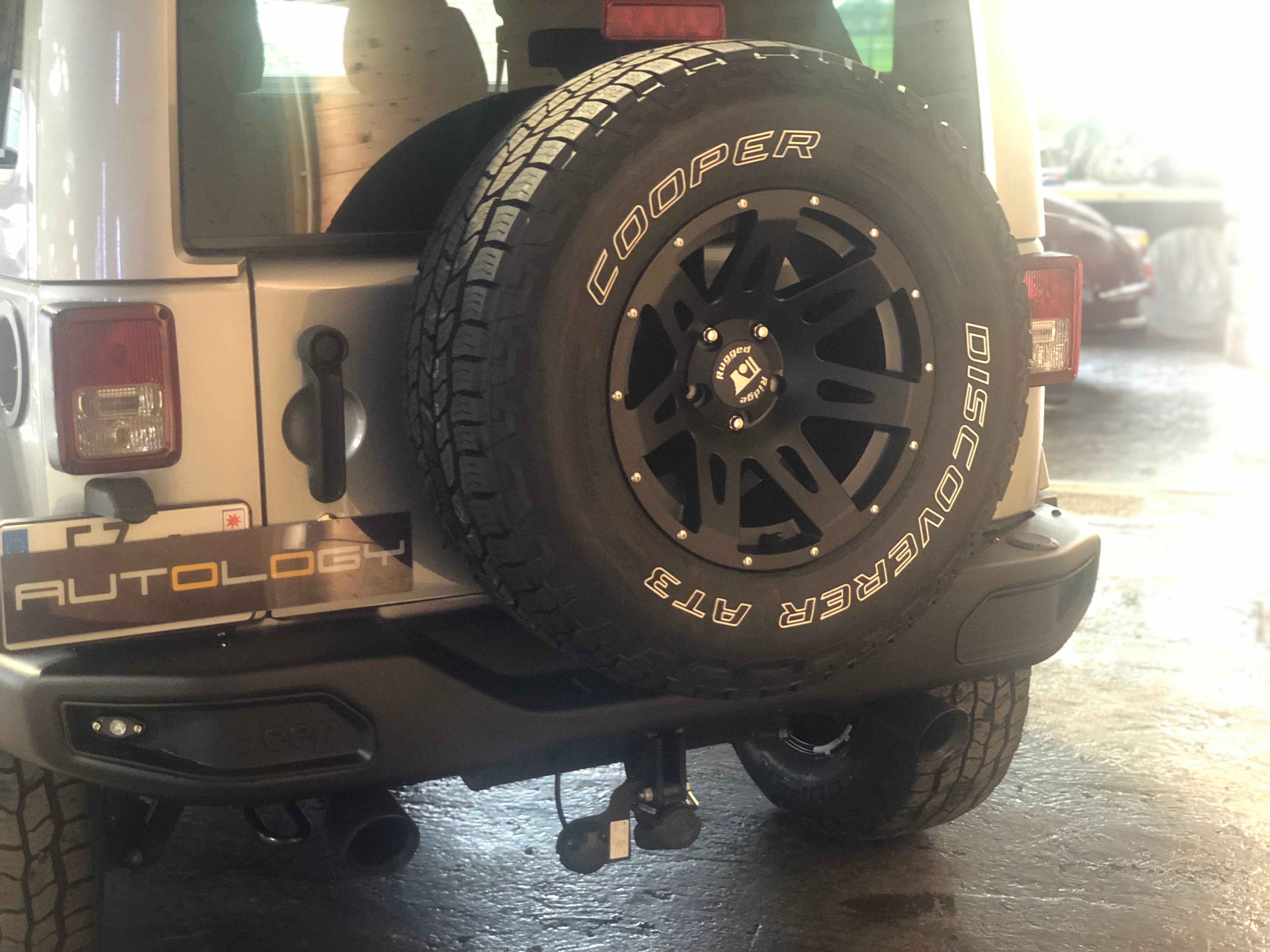 Jeep Wrangler Unlimited V6 3.6 Sahara BVA