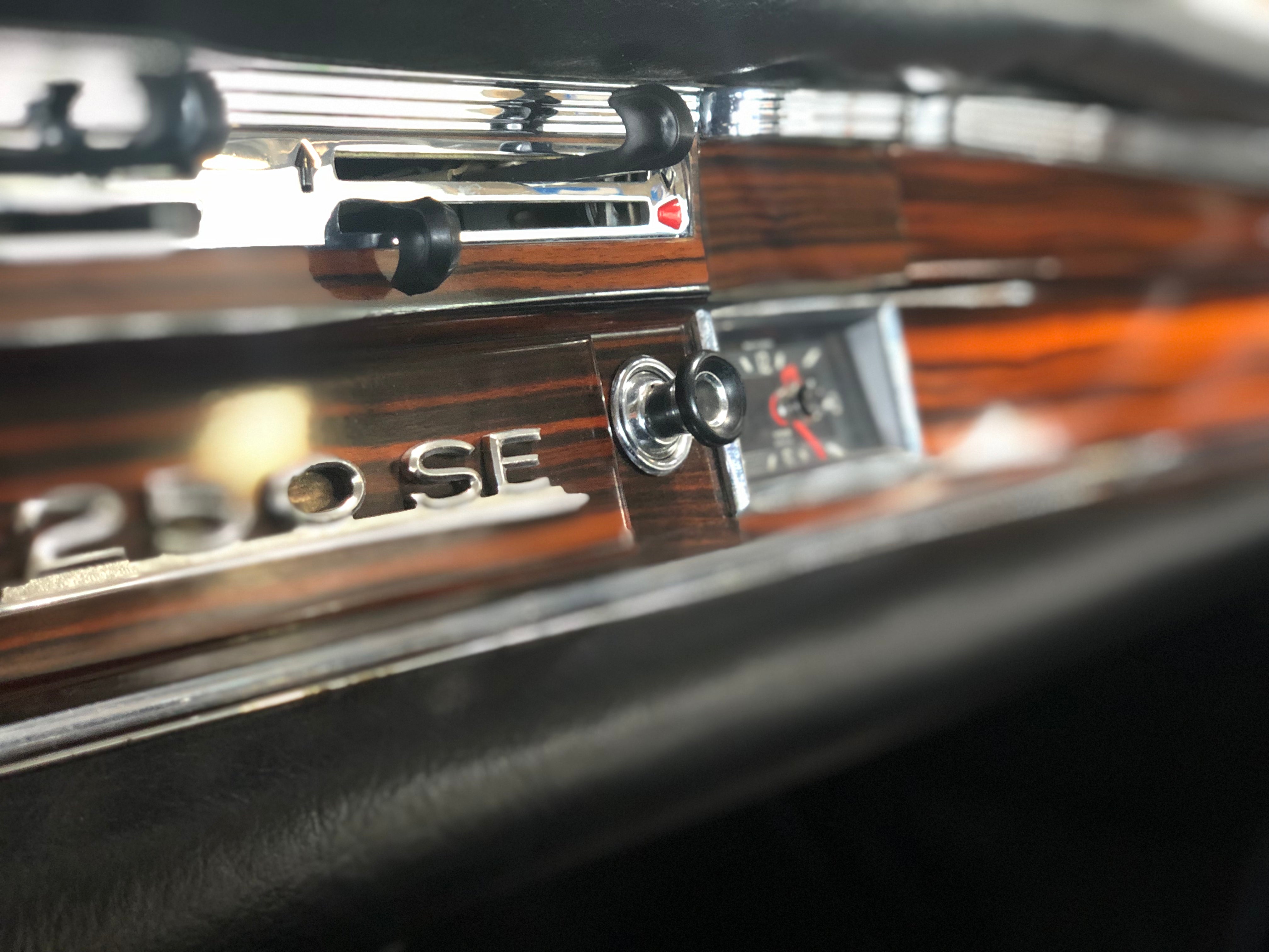 Mercedes 250 SE Coupé