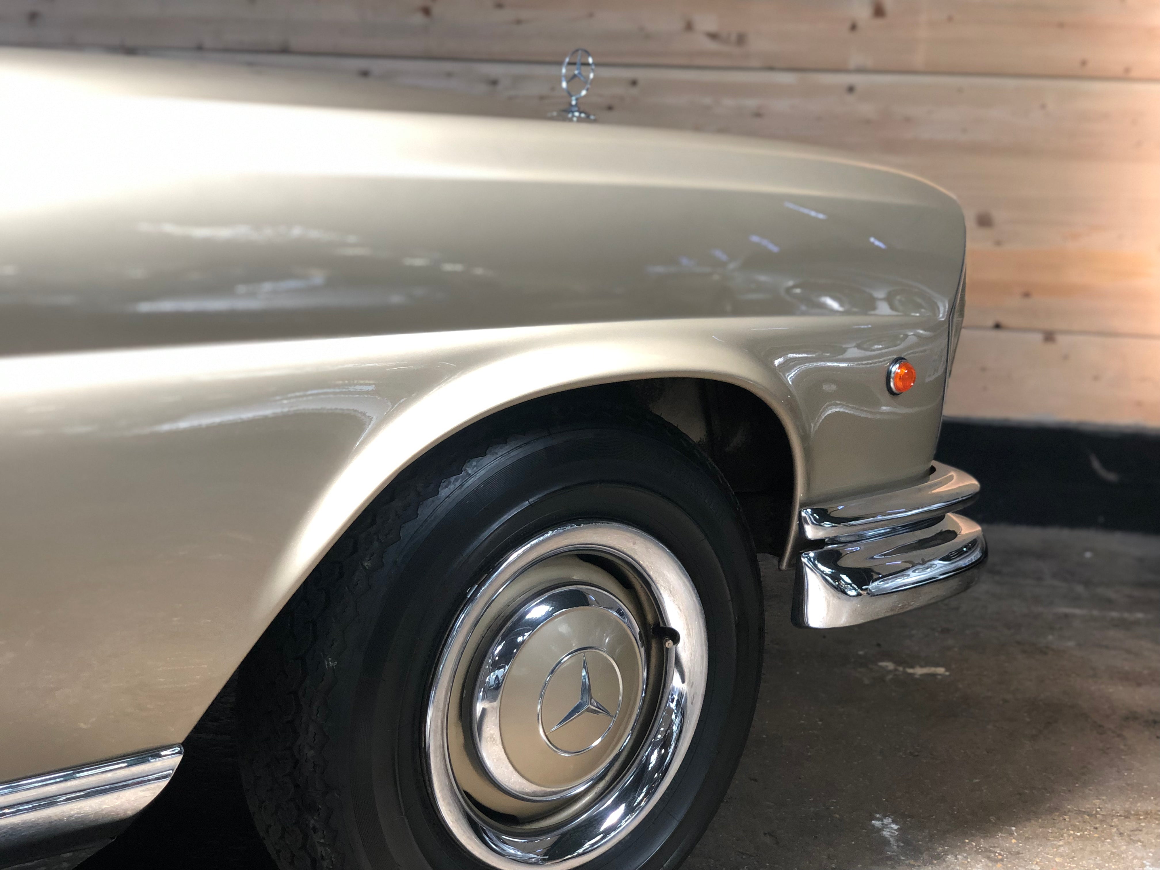Mercedes 250 SE Coupé