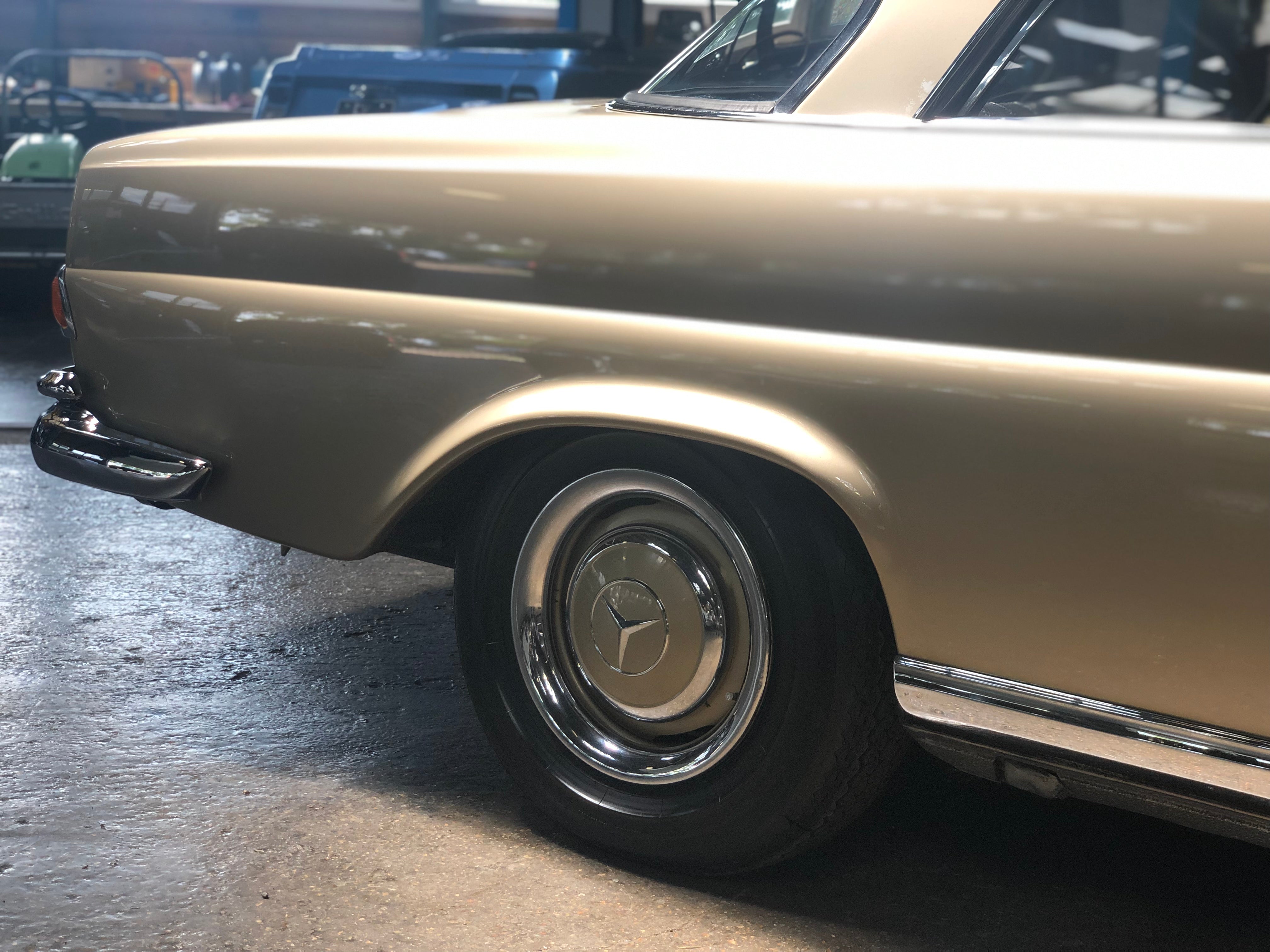 Mercedes 250 SE Coupé