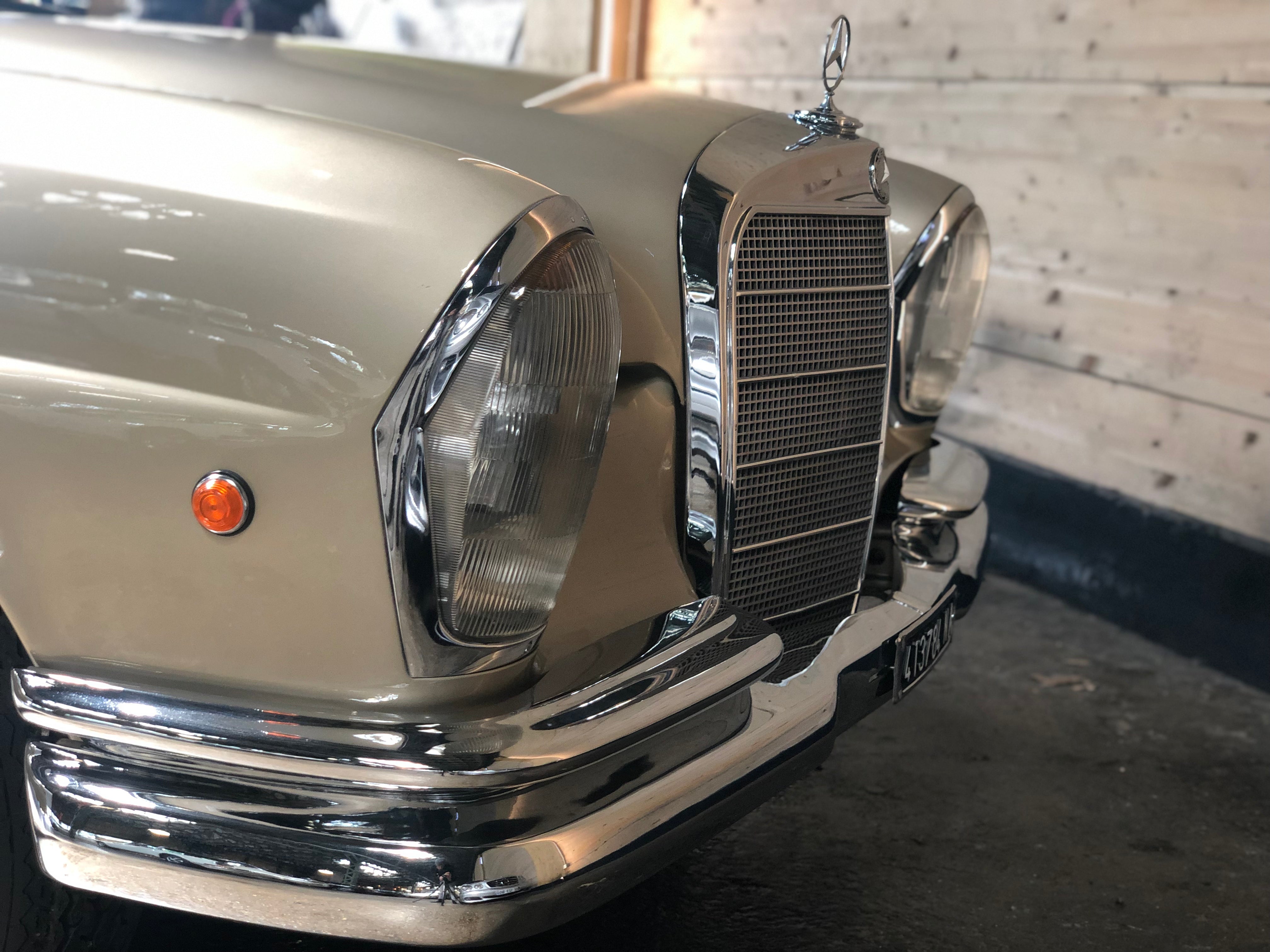 Mercedes 250 SE Coupé