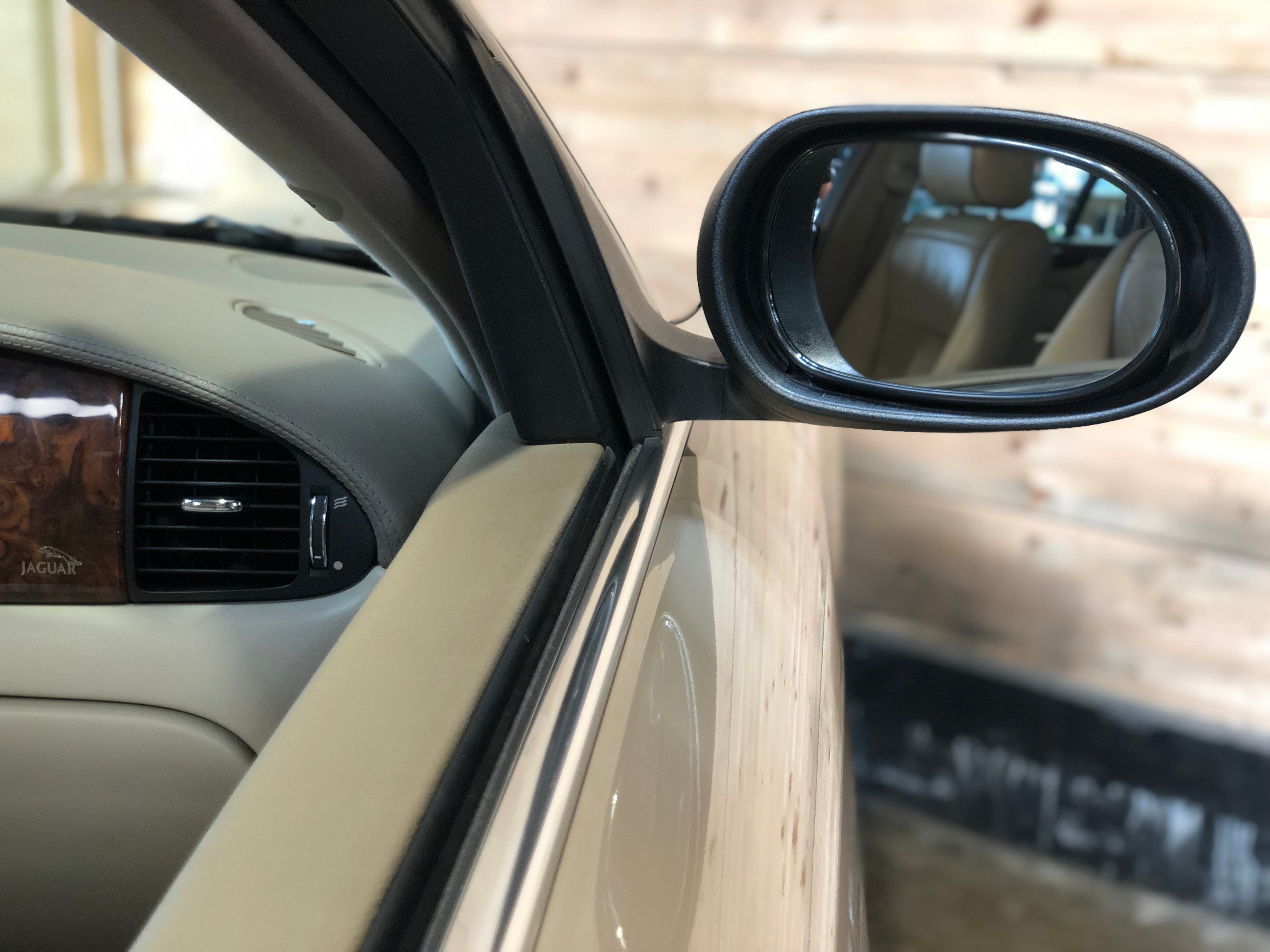 Jaguar XJ Super V8