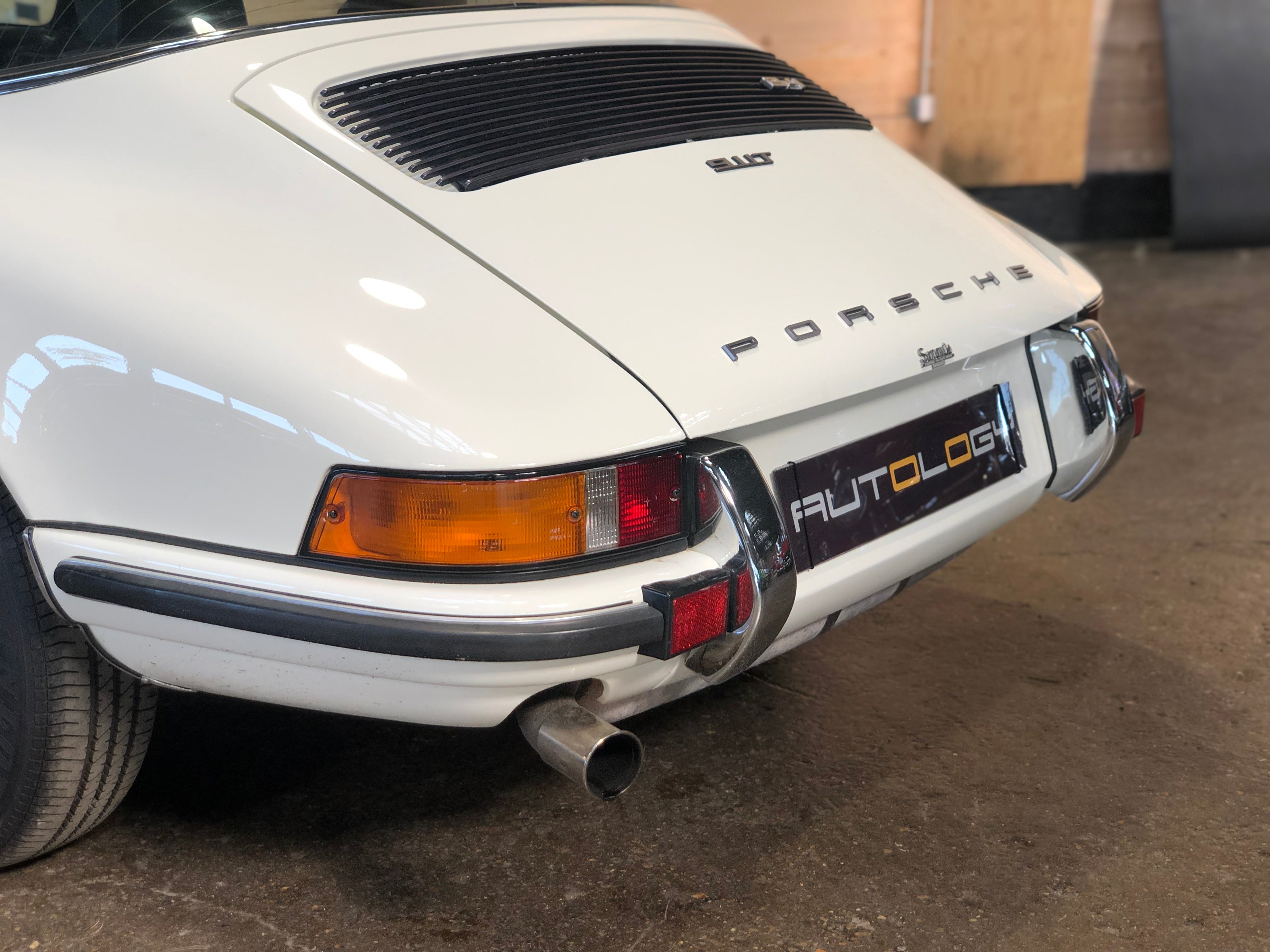 Porsche 911 2.4 T Targa