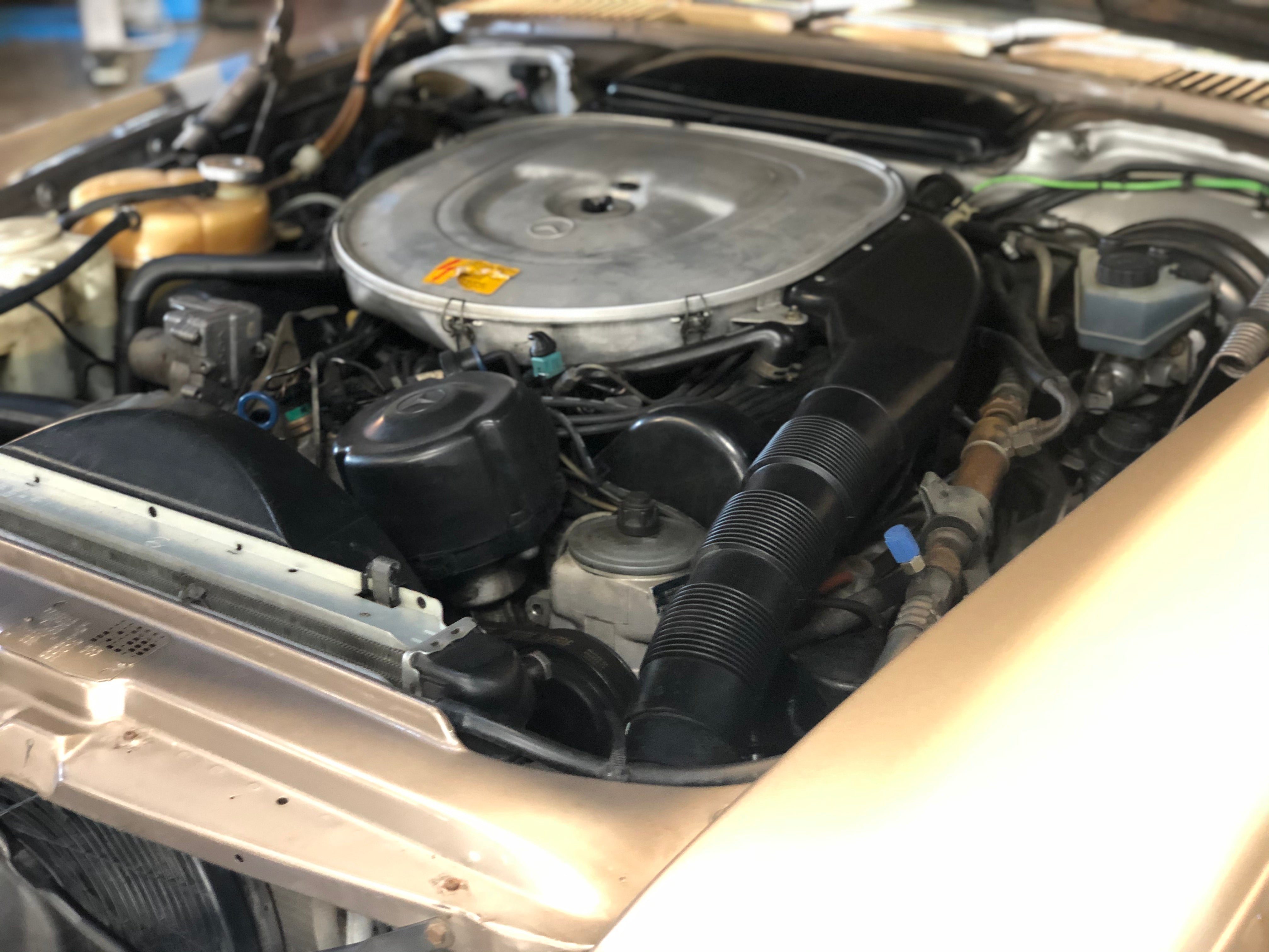 Mercedes 560 SL BVA