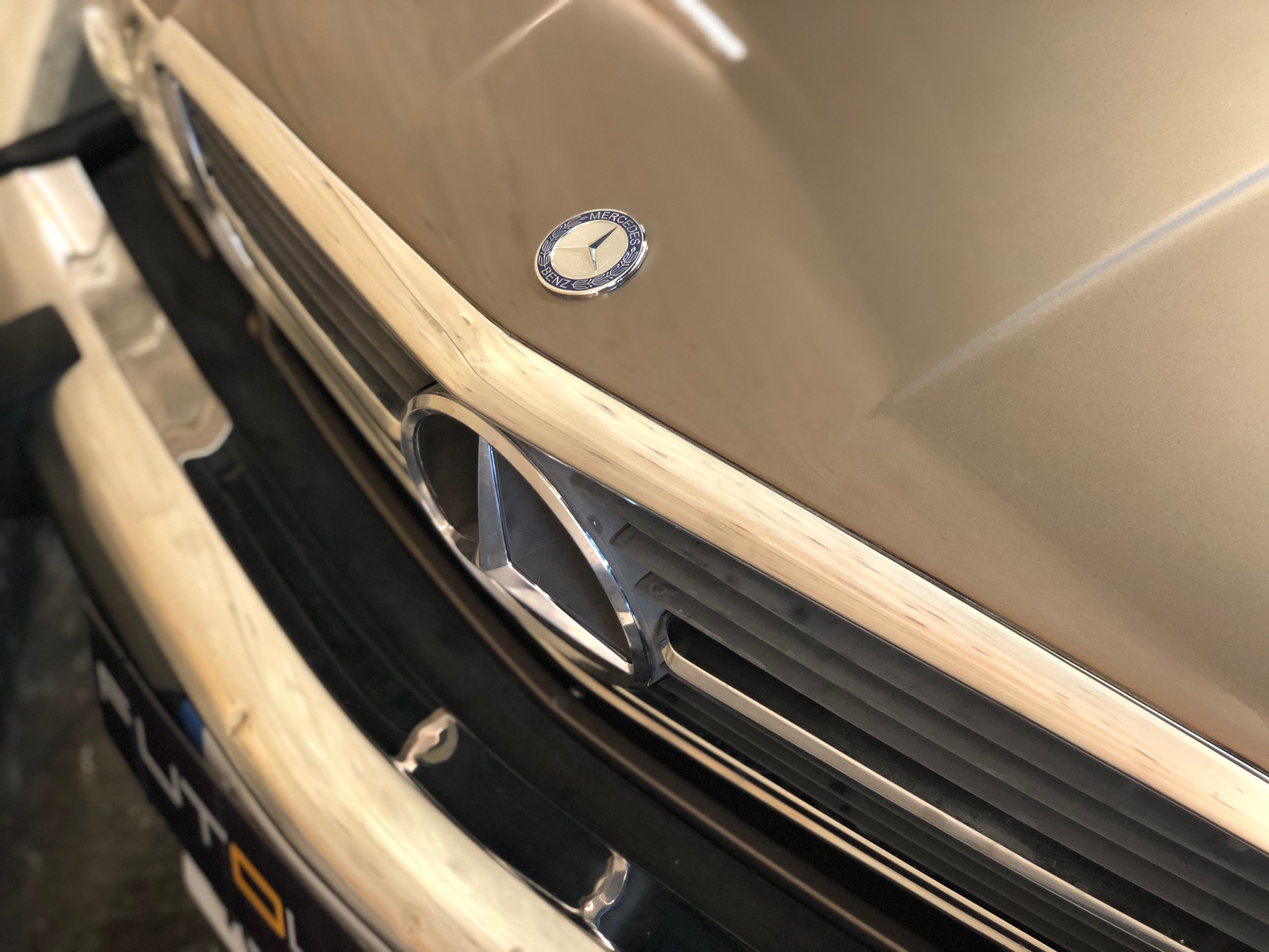 Mercedes 560 SL BVA
