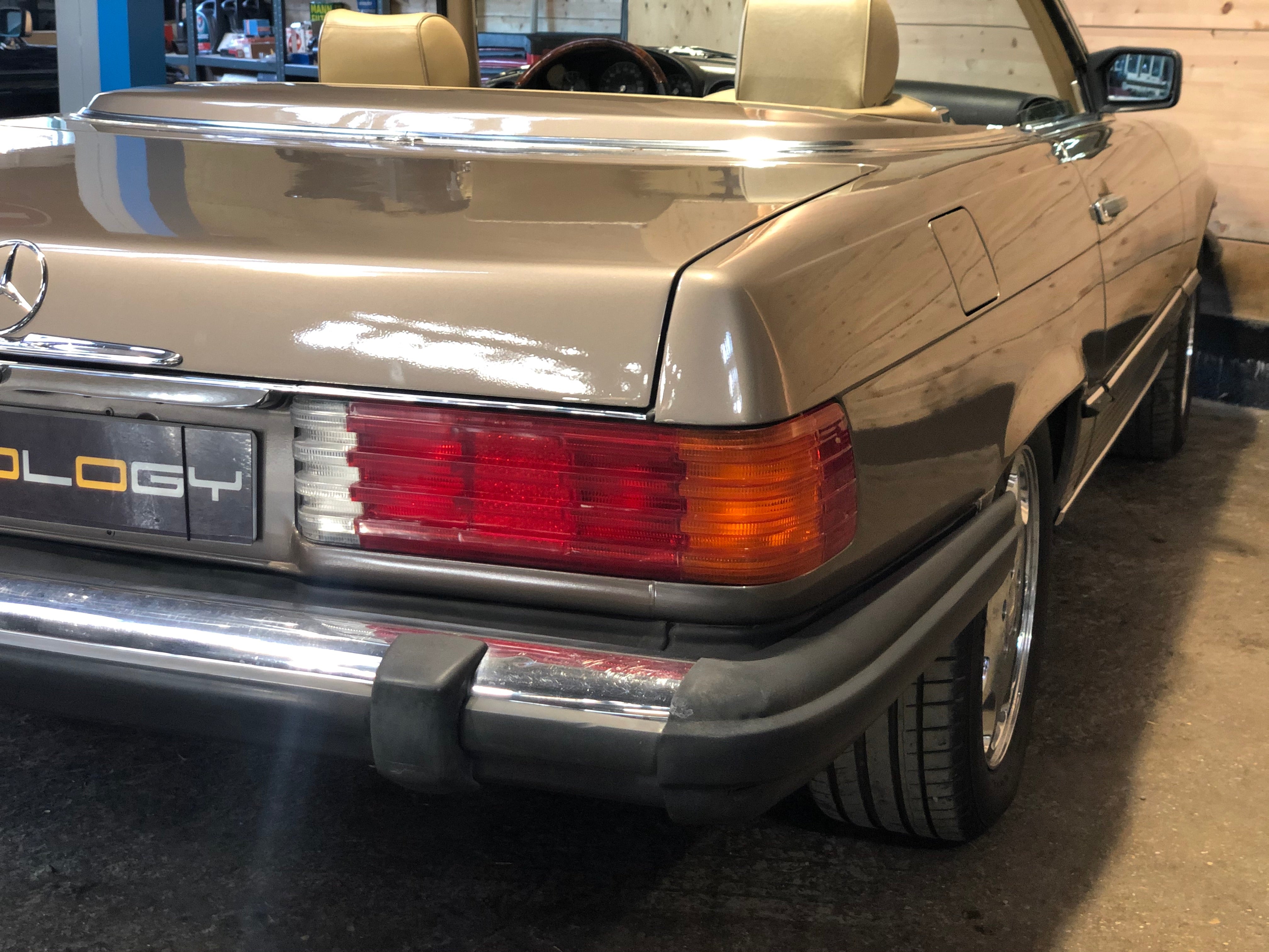 Mercedes 560 SL BVA