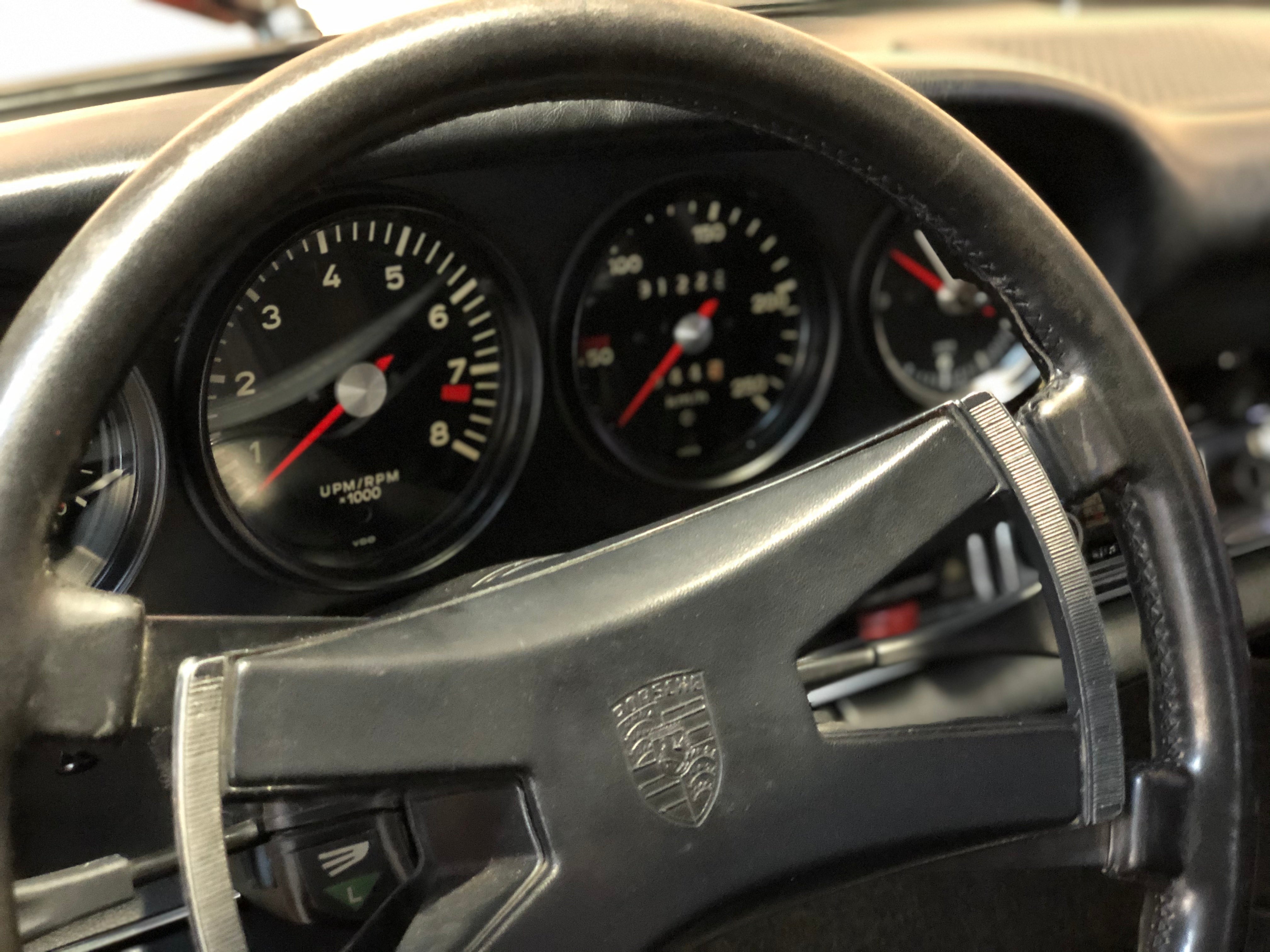 Porsche 911 2.4 T/E