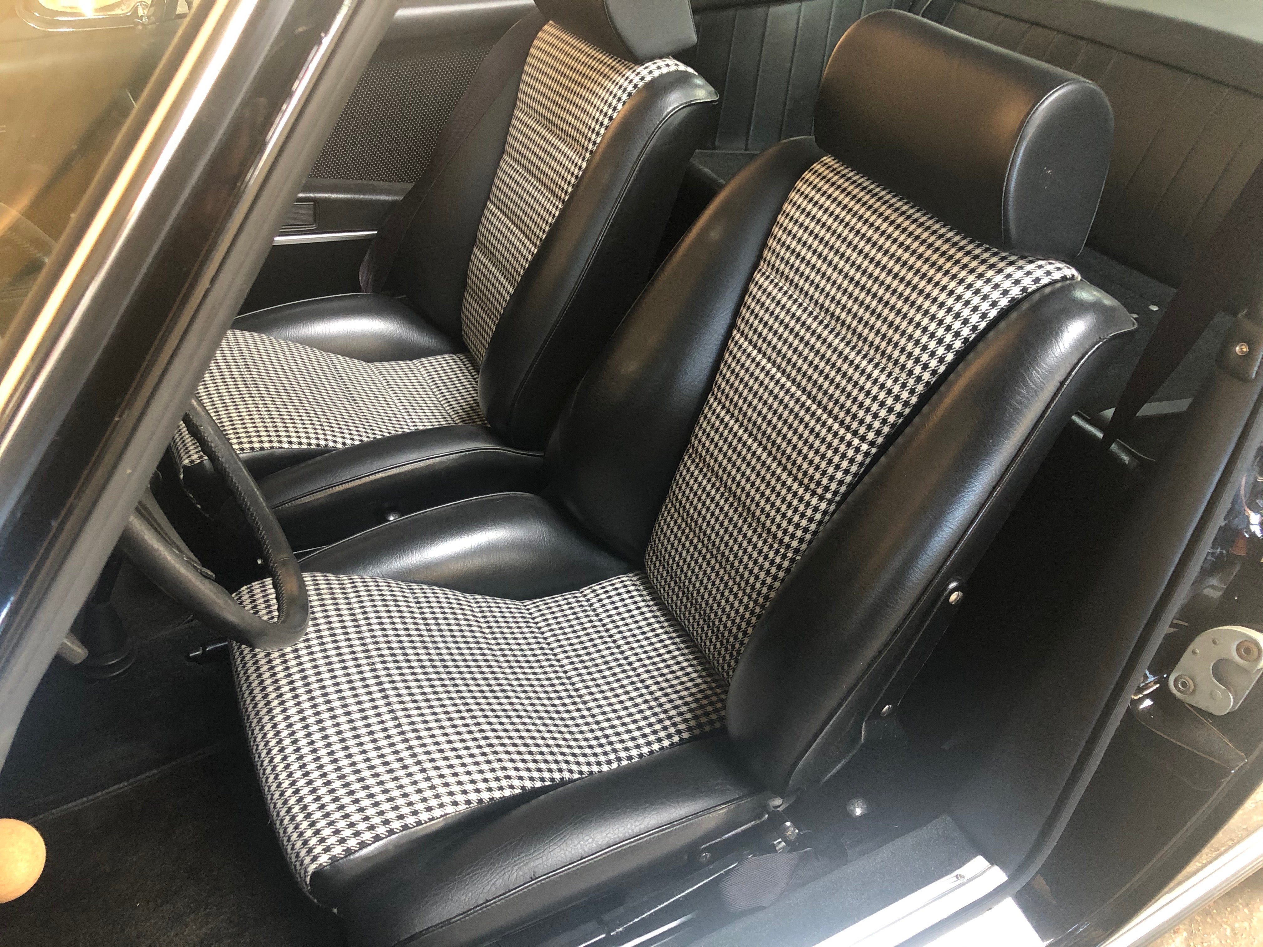 Porsche 911 2.2S Targa