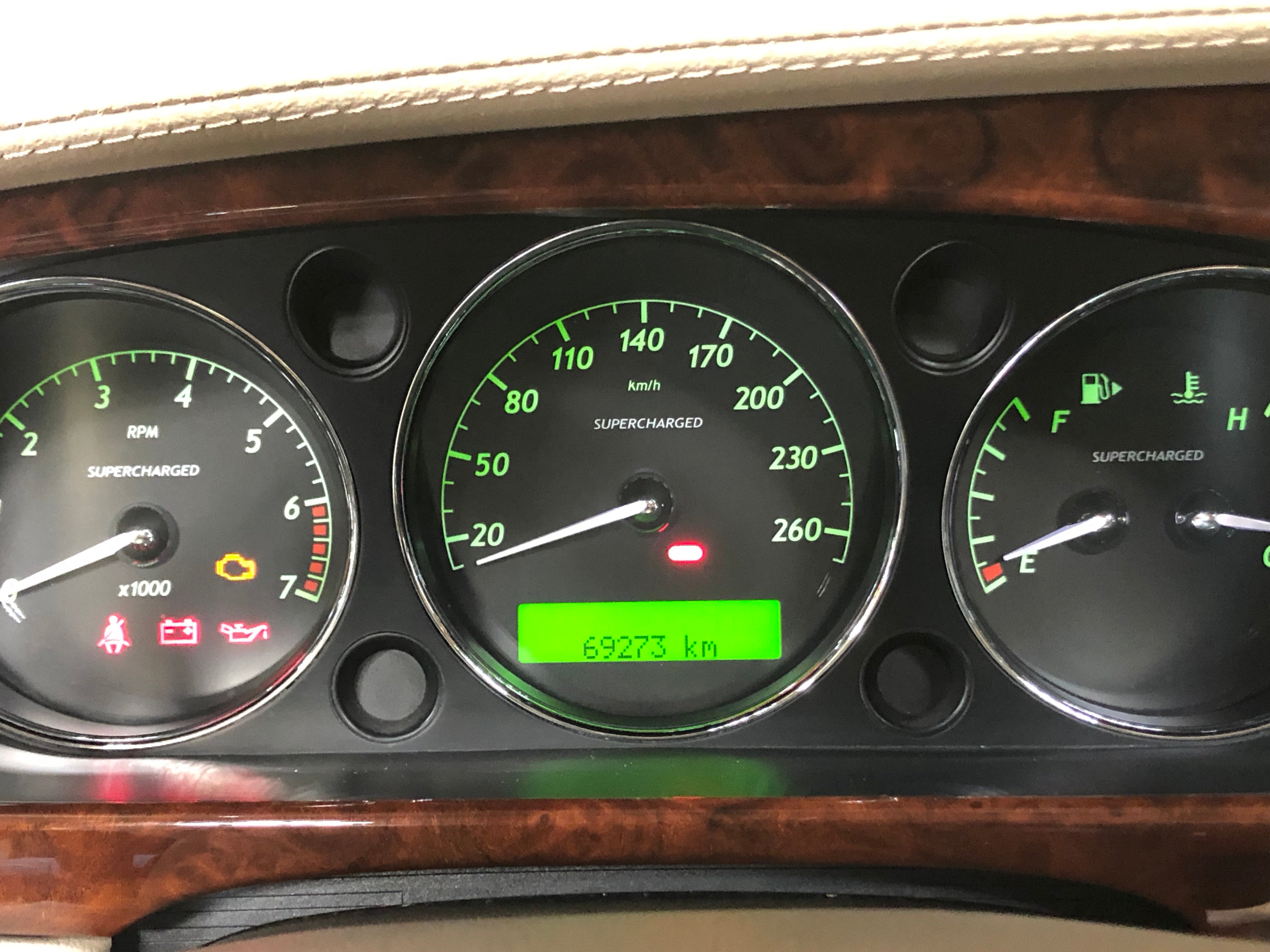Jaguar XJ Super V8